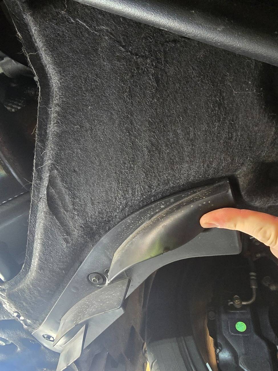 S650 Mustang Anybody intentionally NOT install the underbody strakes on their GT/PP or DH/HP? 1000007274