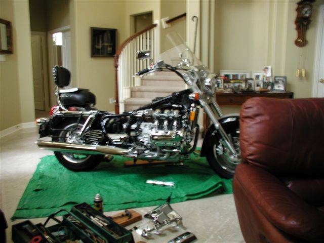 S650 Mustang Dark Horse Inside of Living Room P1010006.JPG