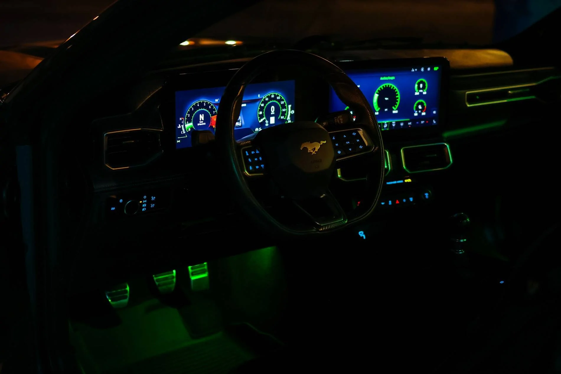 S650 Mustang Happy Saint Patricks Day! INSIDE