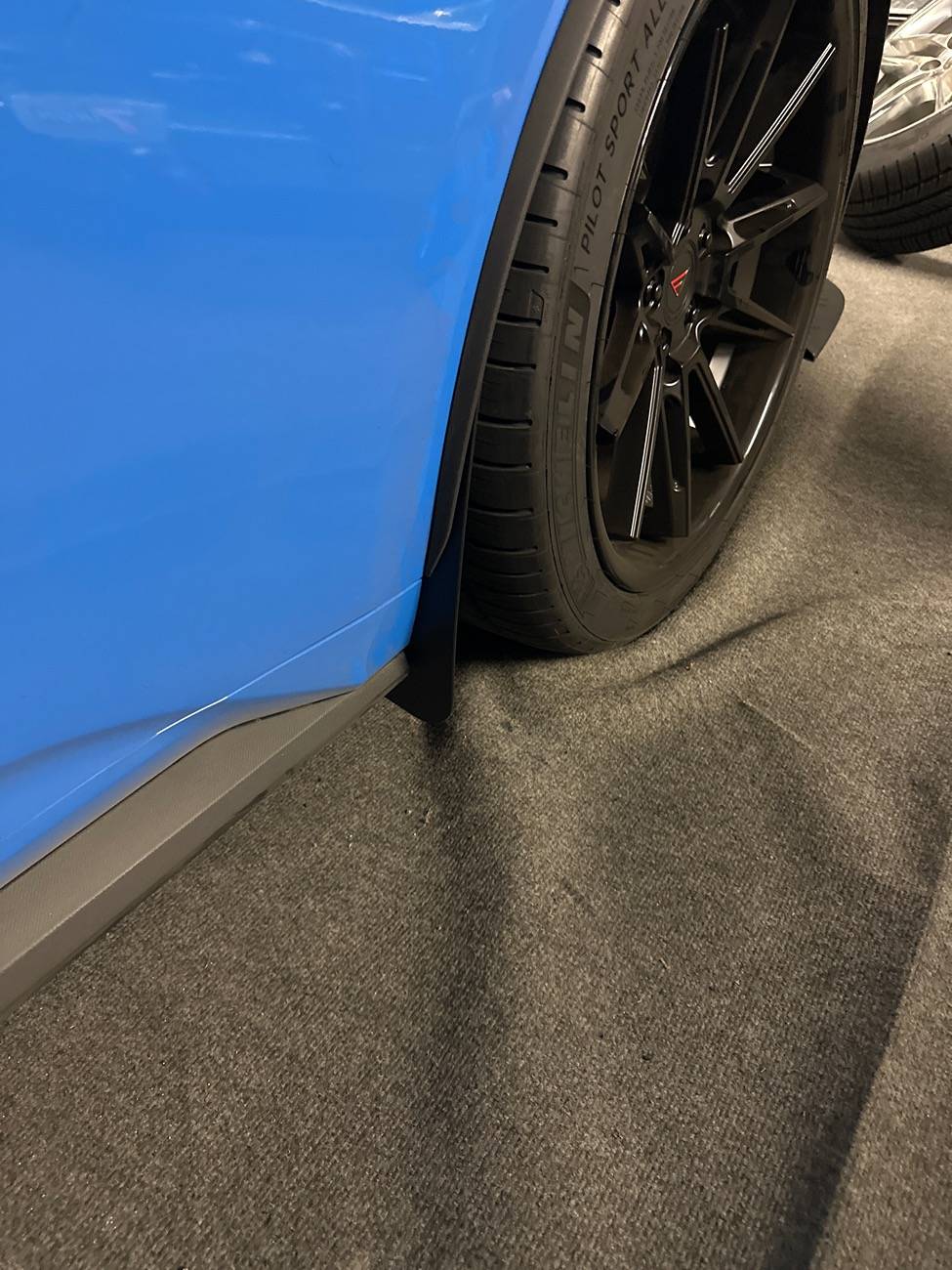 S650 Mustang ZL1 Addons, Inc. S650 Deluxe Rock Guards install image