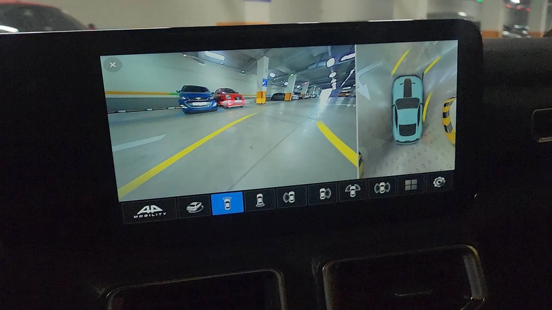 S650 Mustang Installing aftermarket Front Parking Camera? VideoCapture_20250401-161536