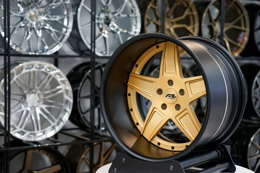 S650 Mustang 19" and 20" Forgedlite Wheels for your S650 Ford Mustang rs3_2_def27491c5b3097c6d1b90034a90754e3504a19a