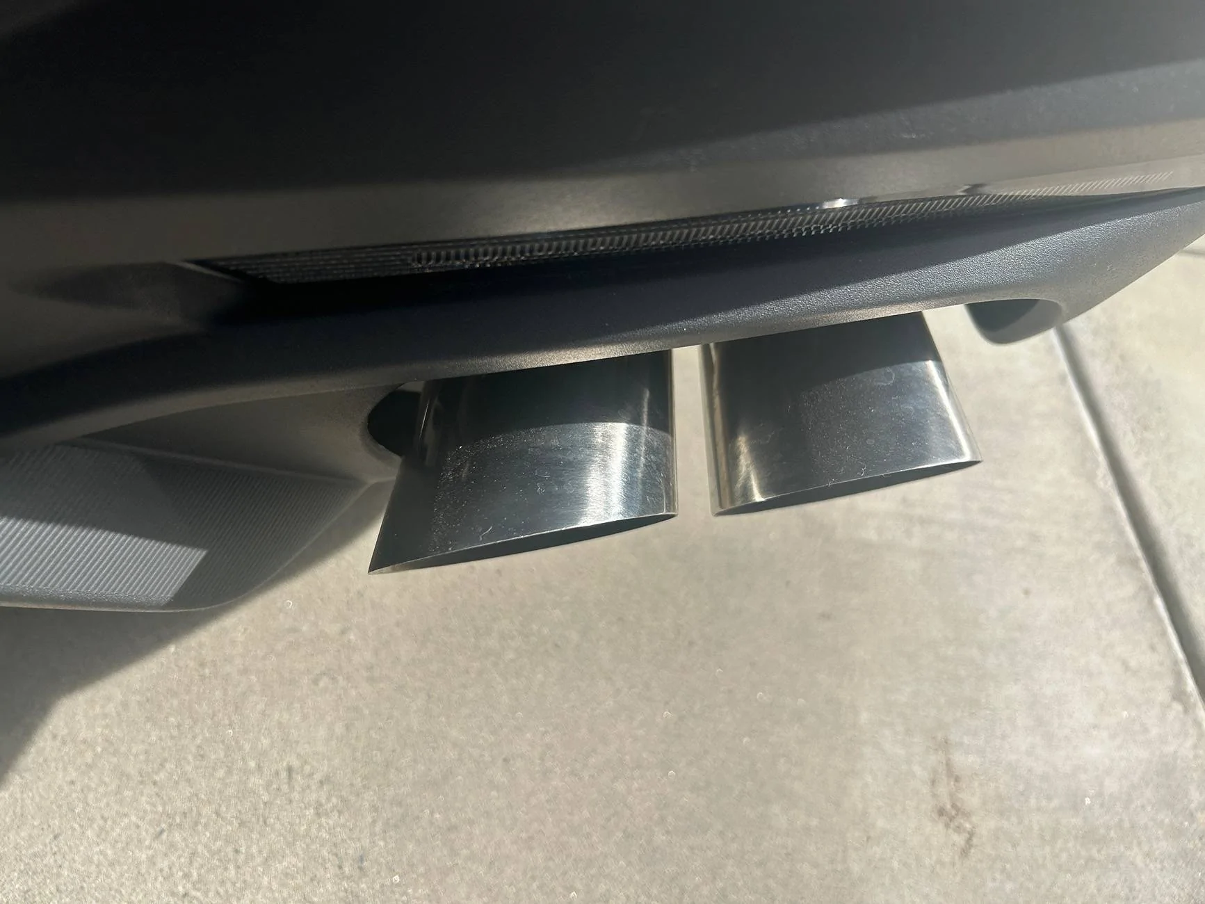 S650 Mustang Messed up exhaust tips IMG_3265