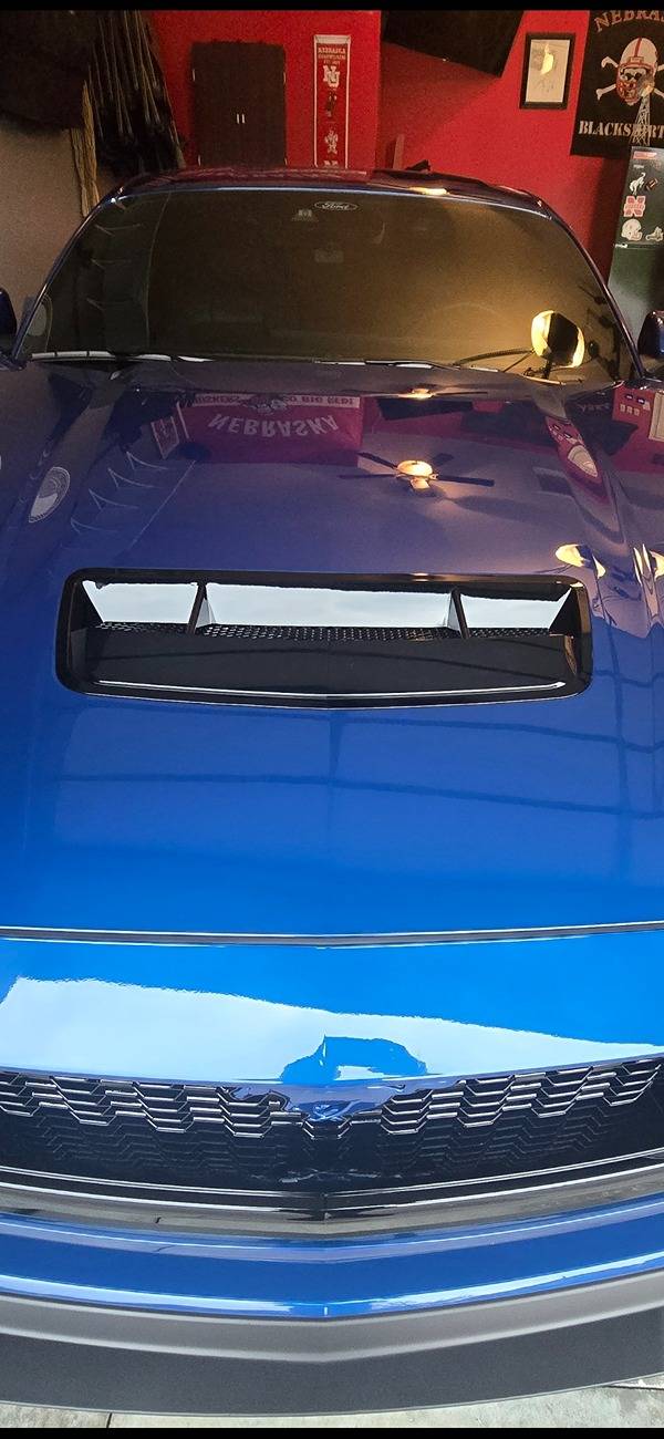 S650 Mustang Shelby style hood vent Screenshot_20250424_171659_Photos