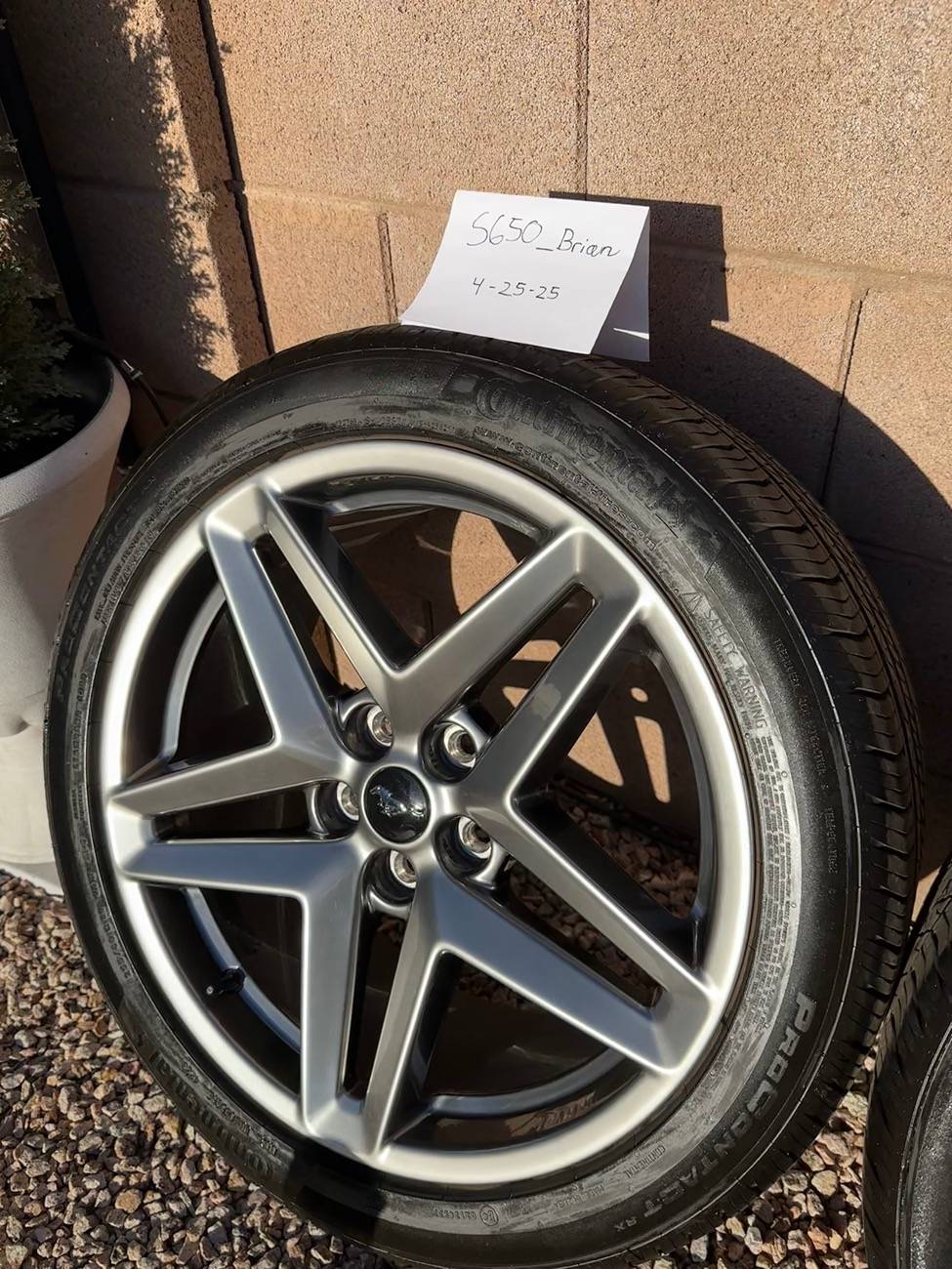 S650 Mustang 2024 Ford Mustang OEM Premium 19" Rims and Tires IMG_4134