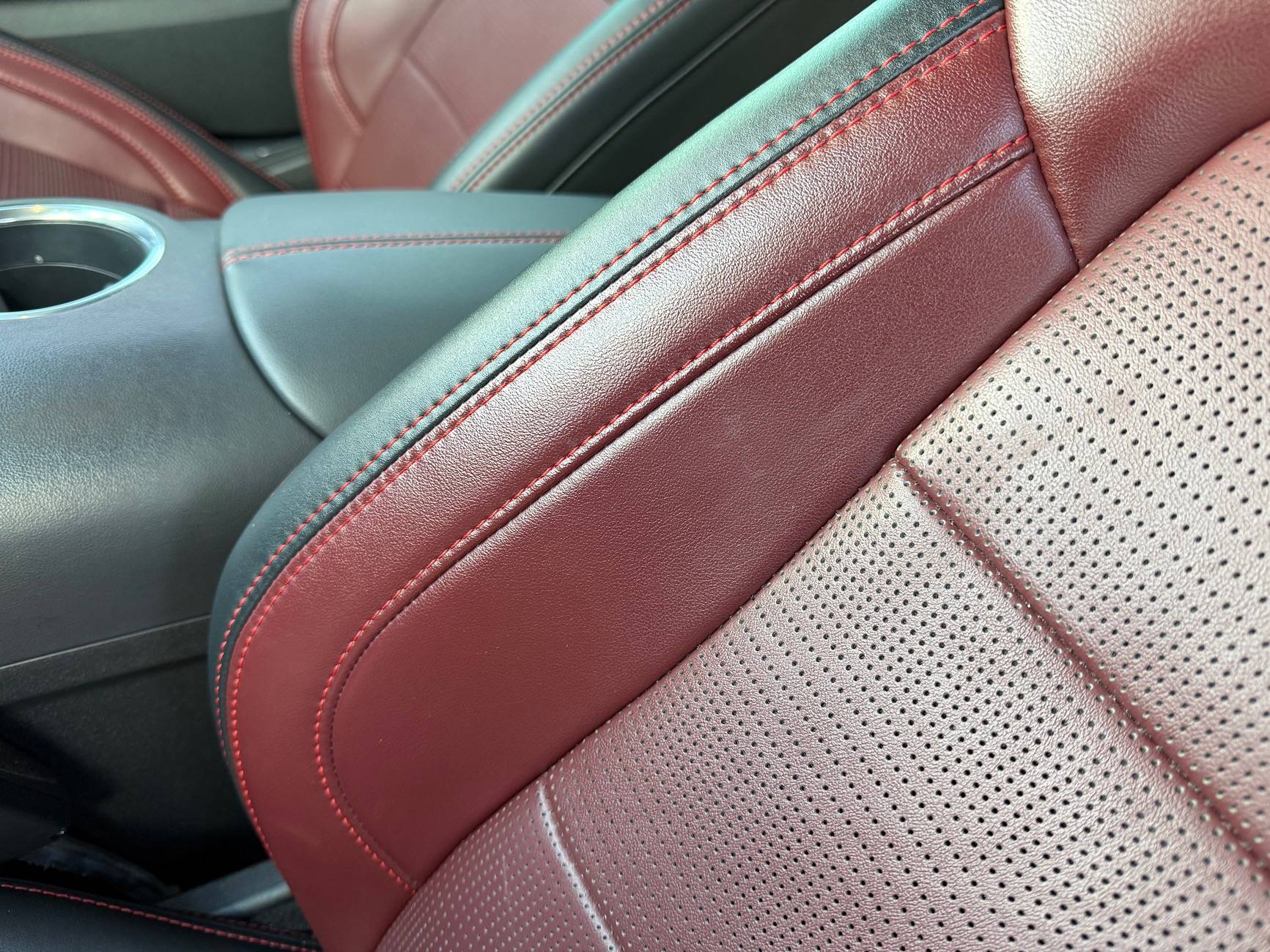 S650 Mustang Leather Seats IMG_0080
