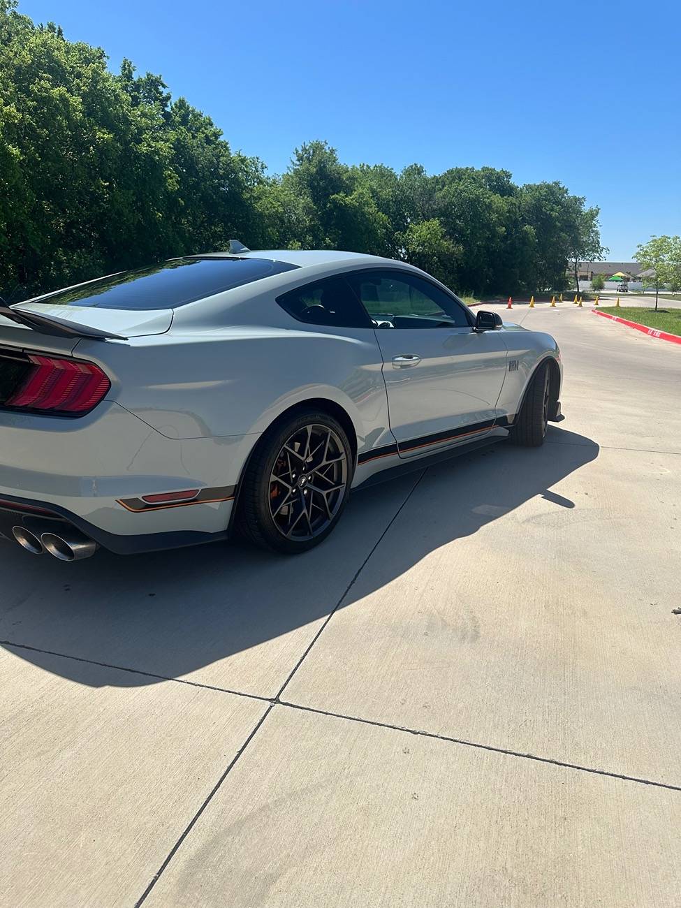 S650 Mustang 21’ Mach 1 elite/handling/fighter jet gray man. IMG_6655