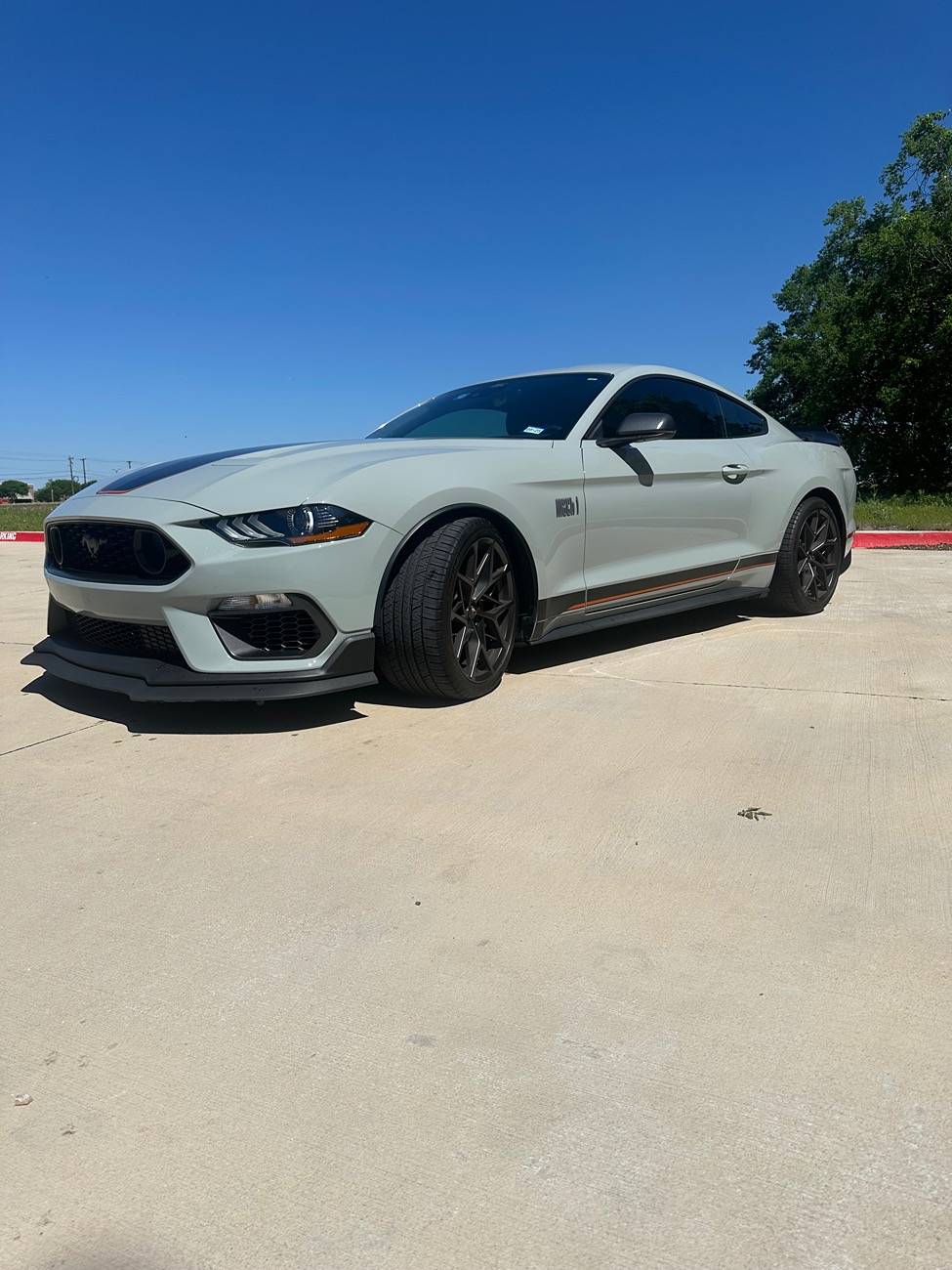 S650 Mustang 21’ Mach 1 elite/handling/fighter jet gray man. IMG_6652