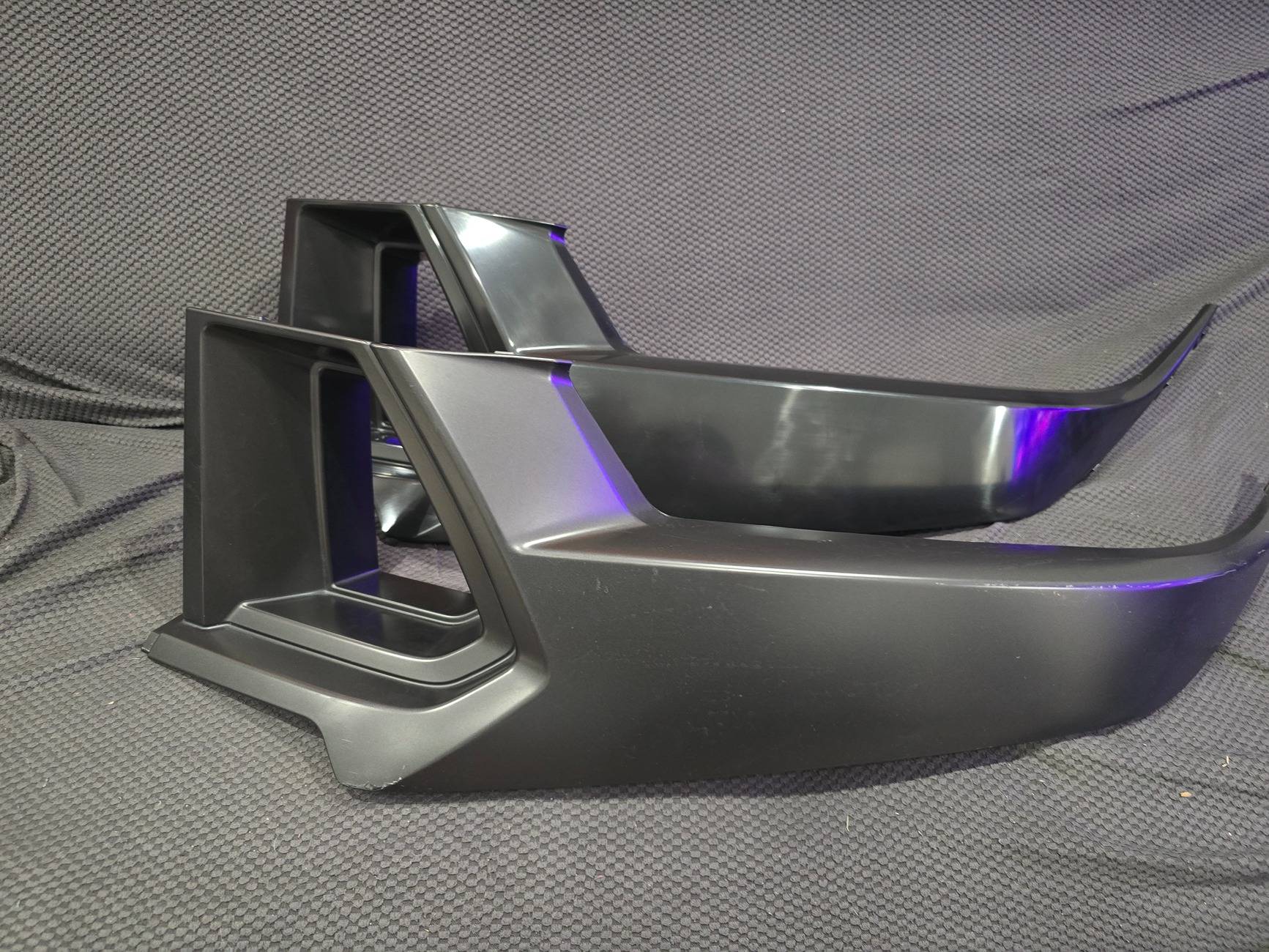 S650 Mustang Dark horse bumper trim paint 20250503_140003