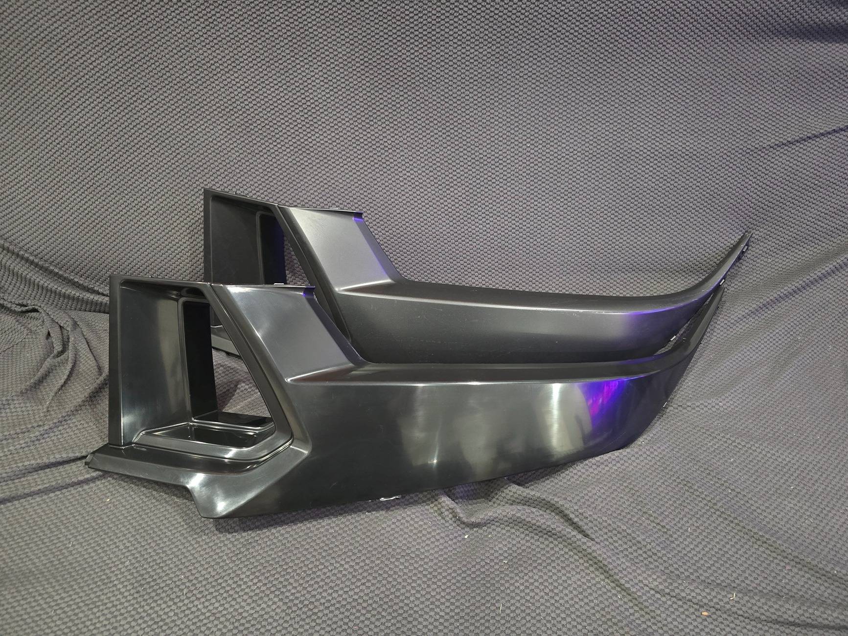 S650 Mustang Dark horse bumper trim paint 20250503_135948