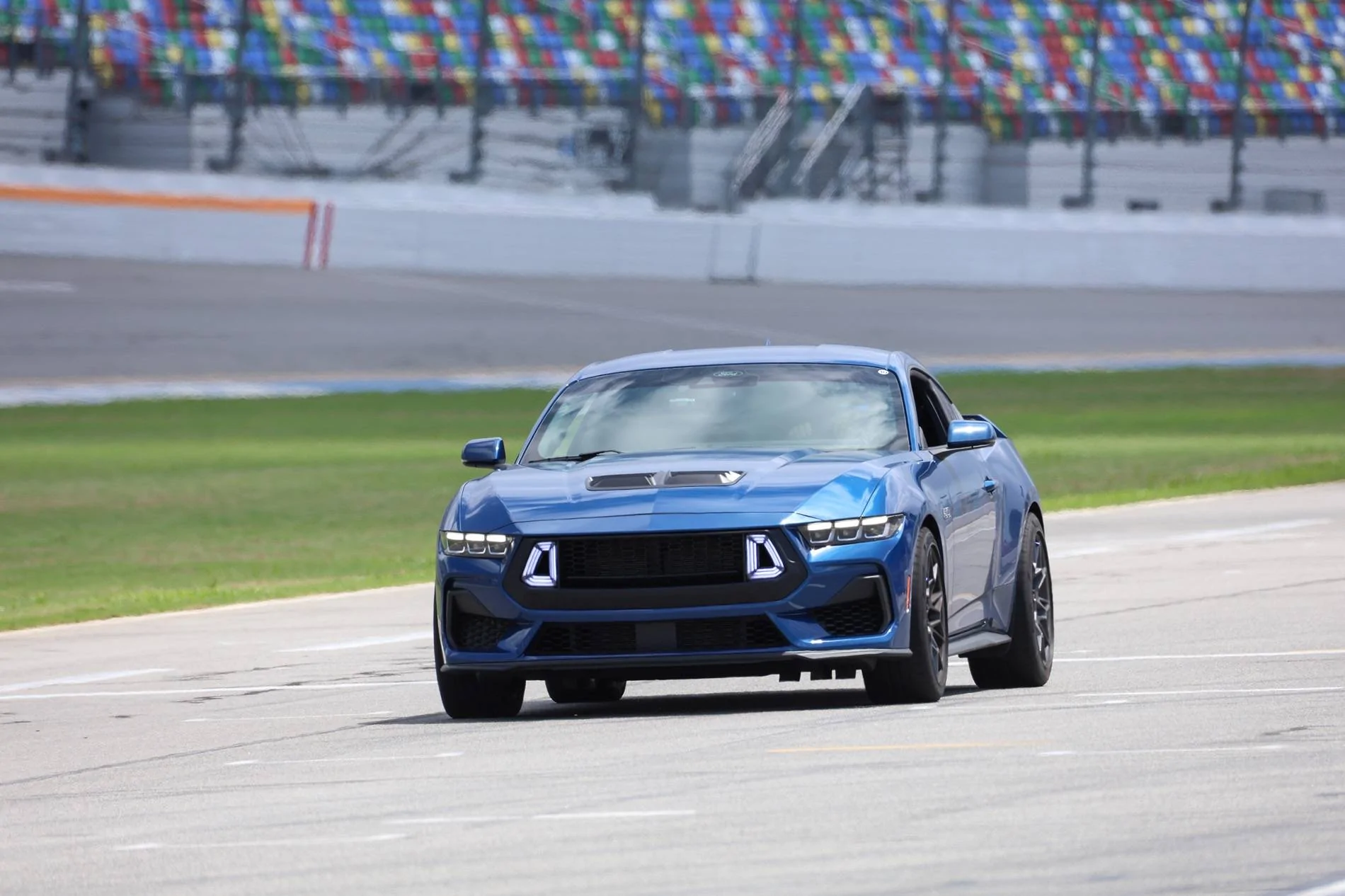 S650 Mustang Who's trying to race you? IMG_6571