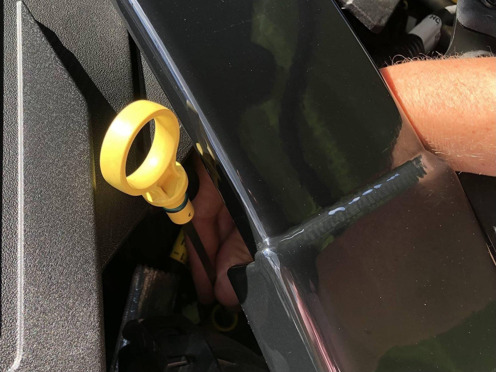 S650 Mustang Oil dip stick issue 1746823013815-9b