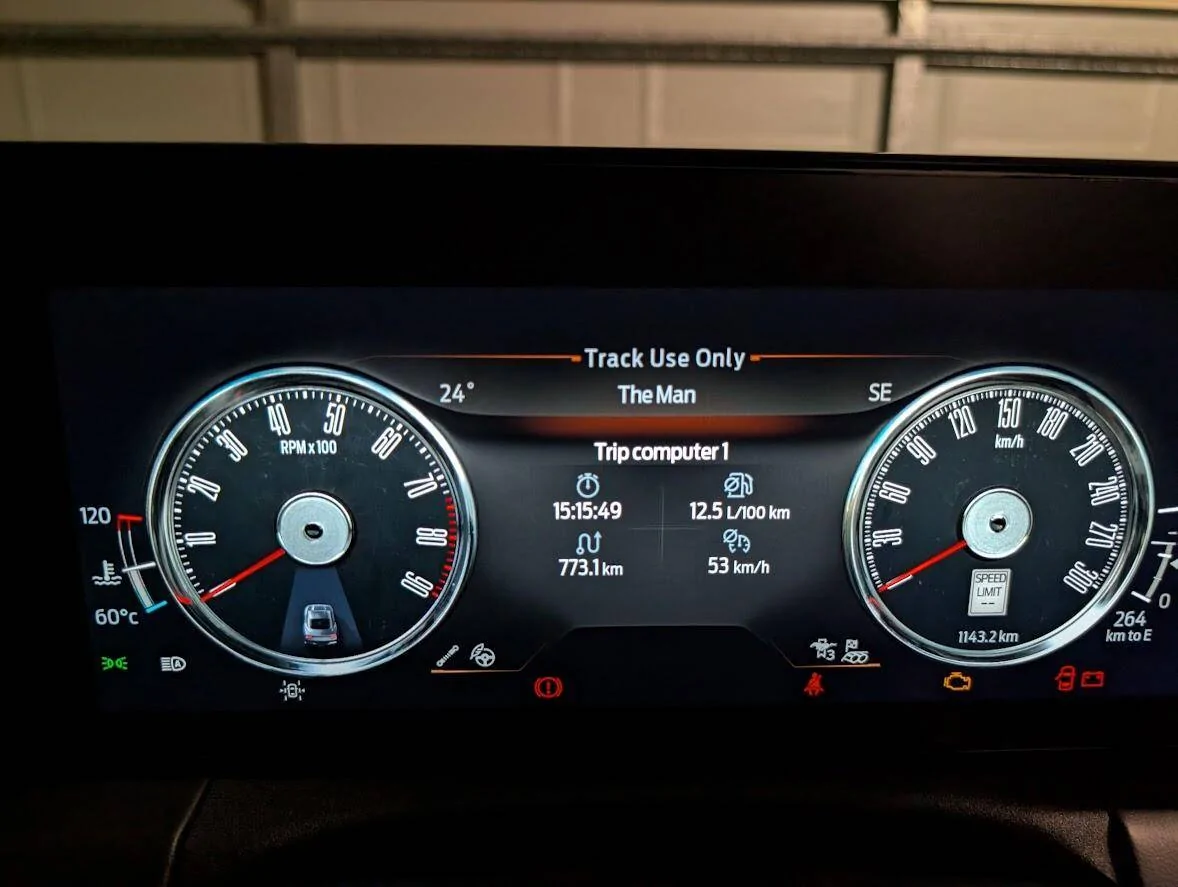 S650 Mustang Difference between DH and GT dash layouts? 1747543066300-4i