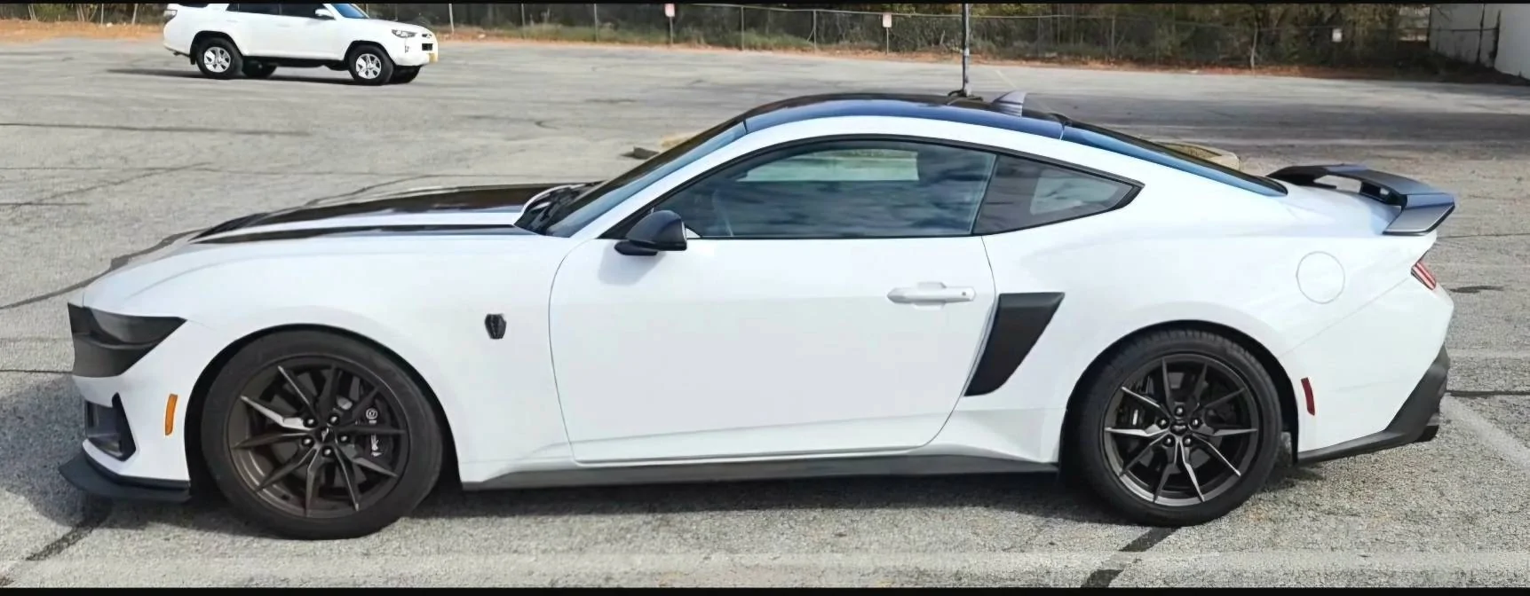 S650 Mustang DANG….Oxford white takes a great shine! Screenshot_20241118_140559_Editor Lit