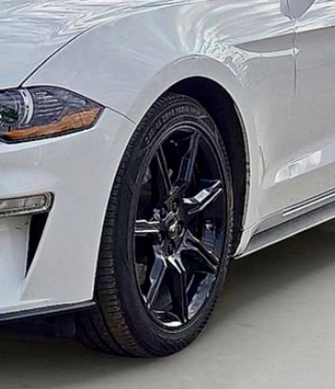 S650 Mustang AOOA brake caliper covers installed IMG_9974