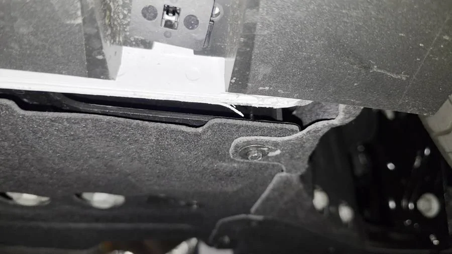 S650 Mustang Frame rail paint peeling - normal? RH Frame Rail 1