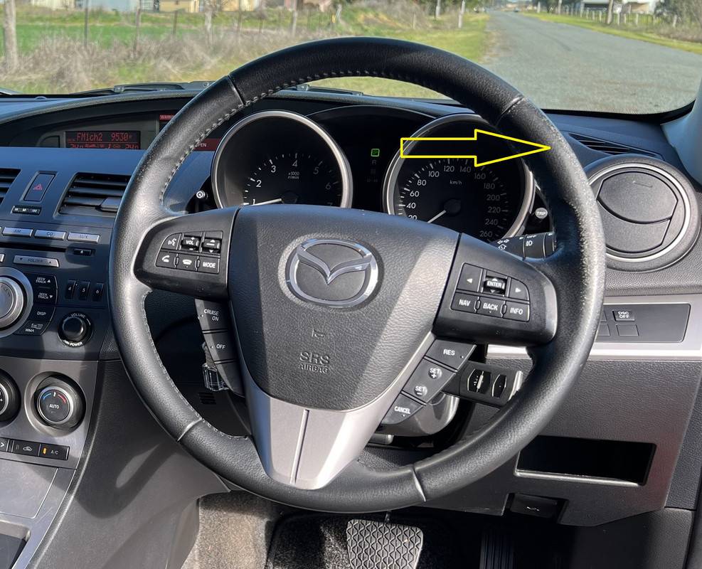 S650 Mustang Hands On The Wheel – Cleaning Your Steering Wheel IMG-4123-2
