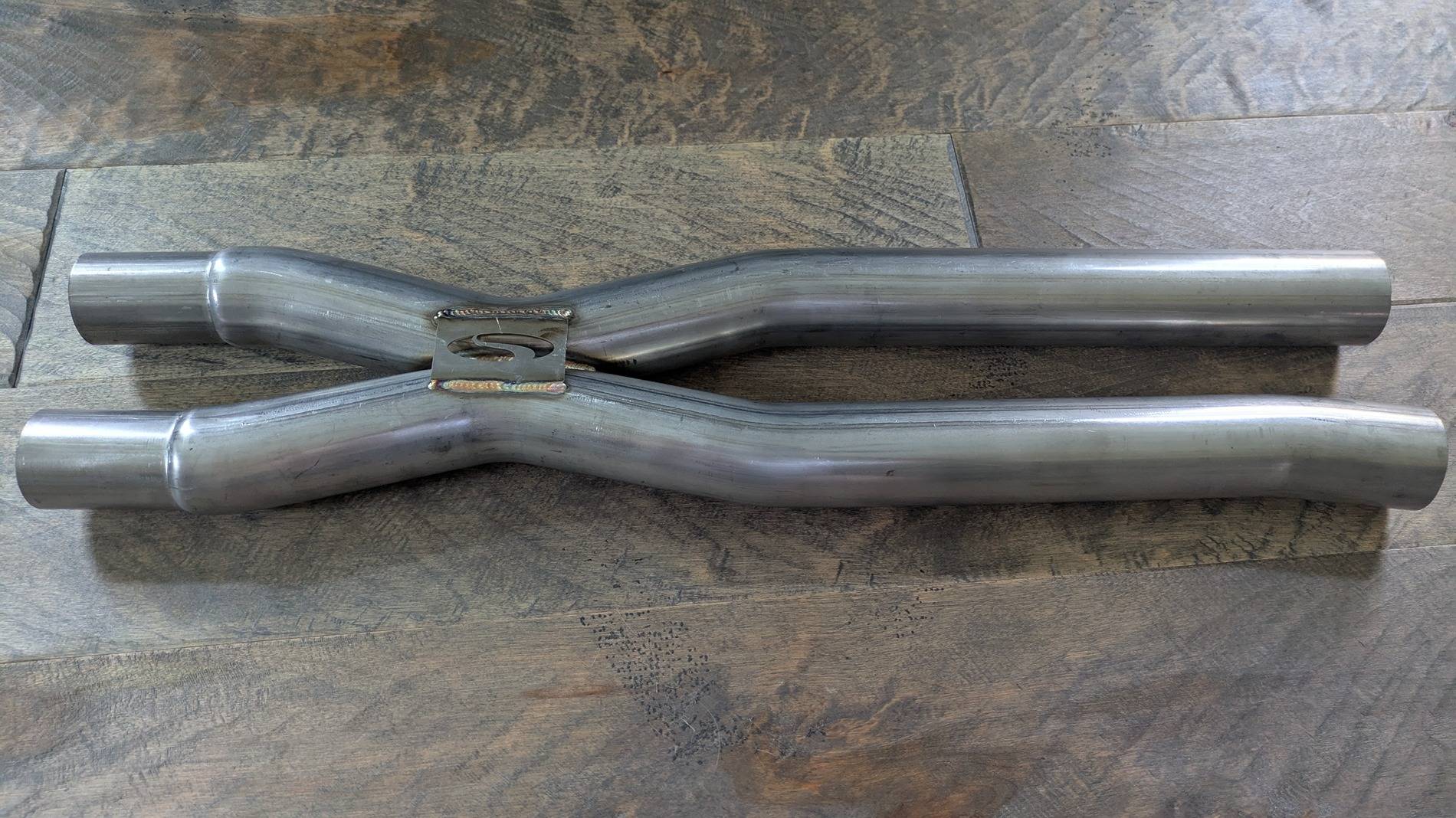 S650 Mustang NEW Steeda X-Pipe $200 PXL_20250612_164928370