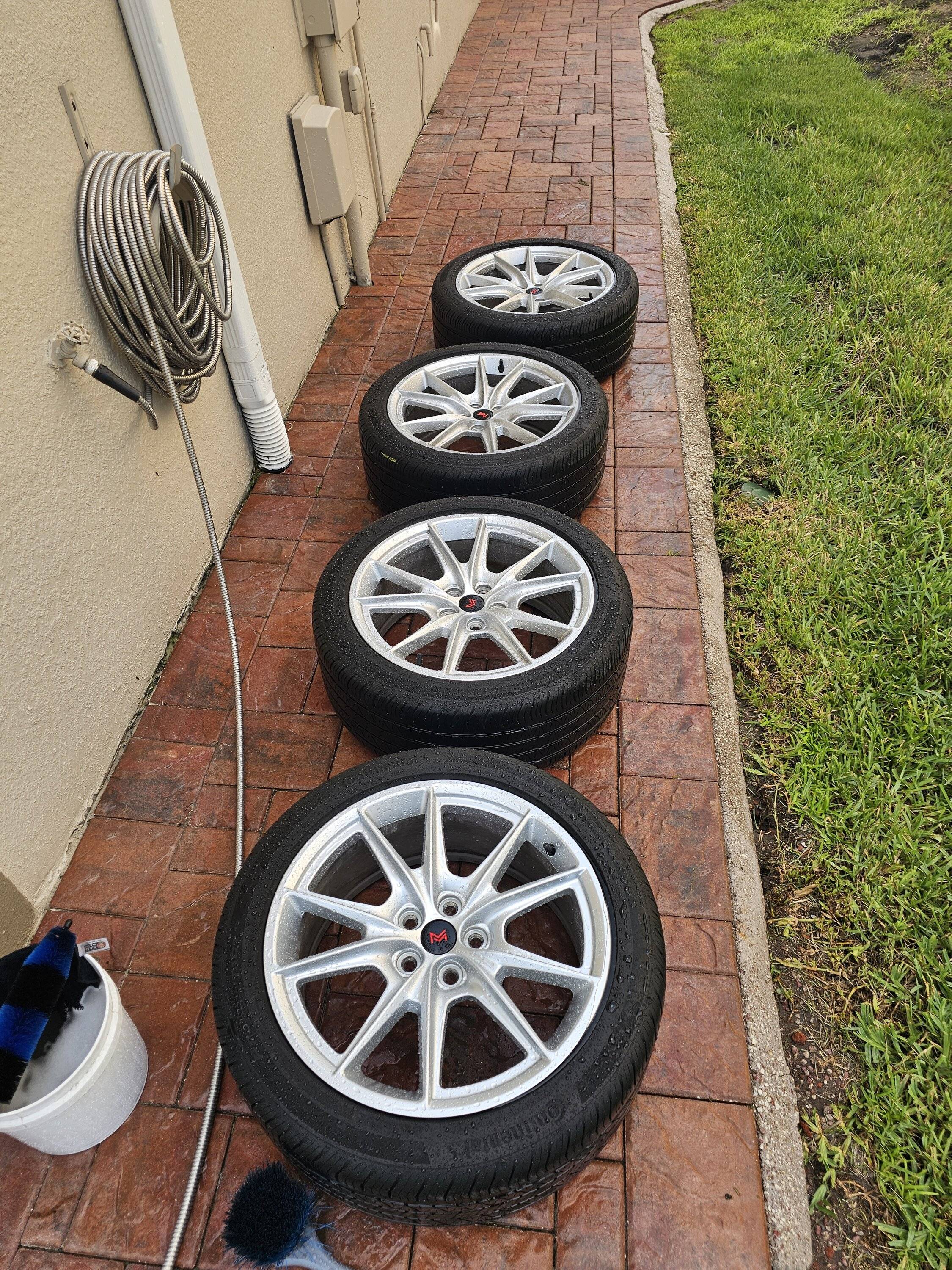 S650 Mustang GT premium wheels and tires for sale 1000079839