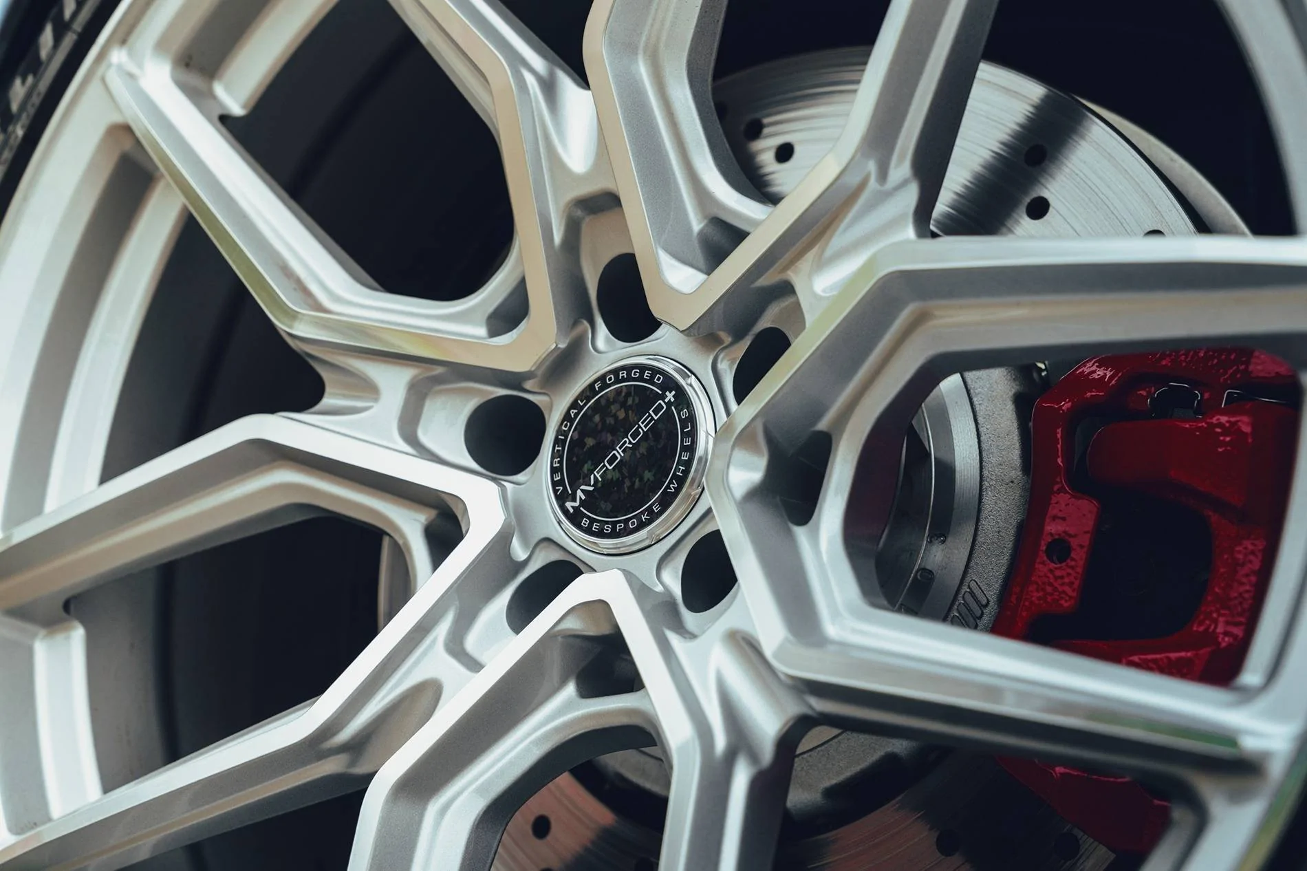 bmw-m2-g87-mvf5-diamond-silver-0011.webp