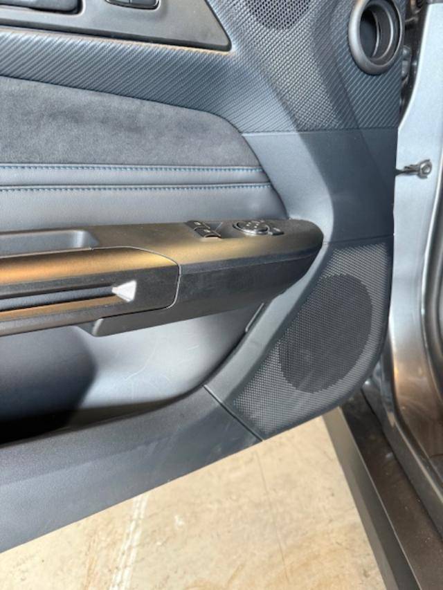 S650 Mustang Do you have this from iside of your door panel? thumbnail