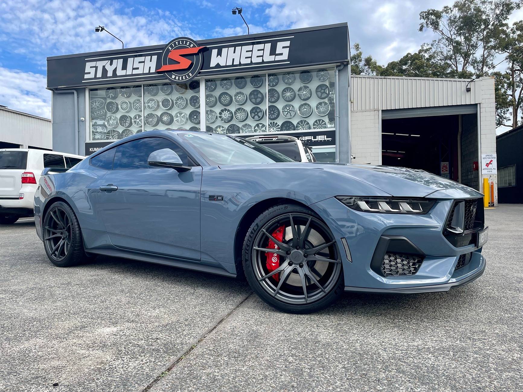 S650 Mustang Continental sc7 vs Michelin 4s & Pirelli z4 IMG_9034.JPEG