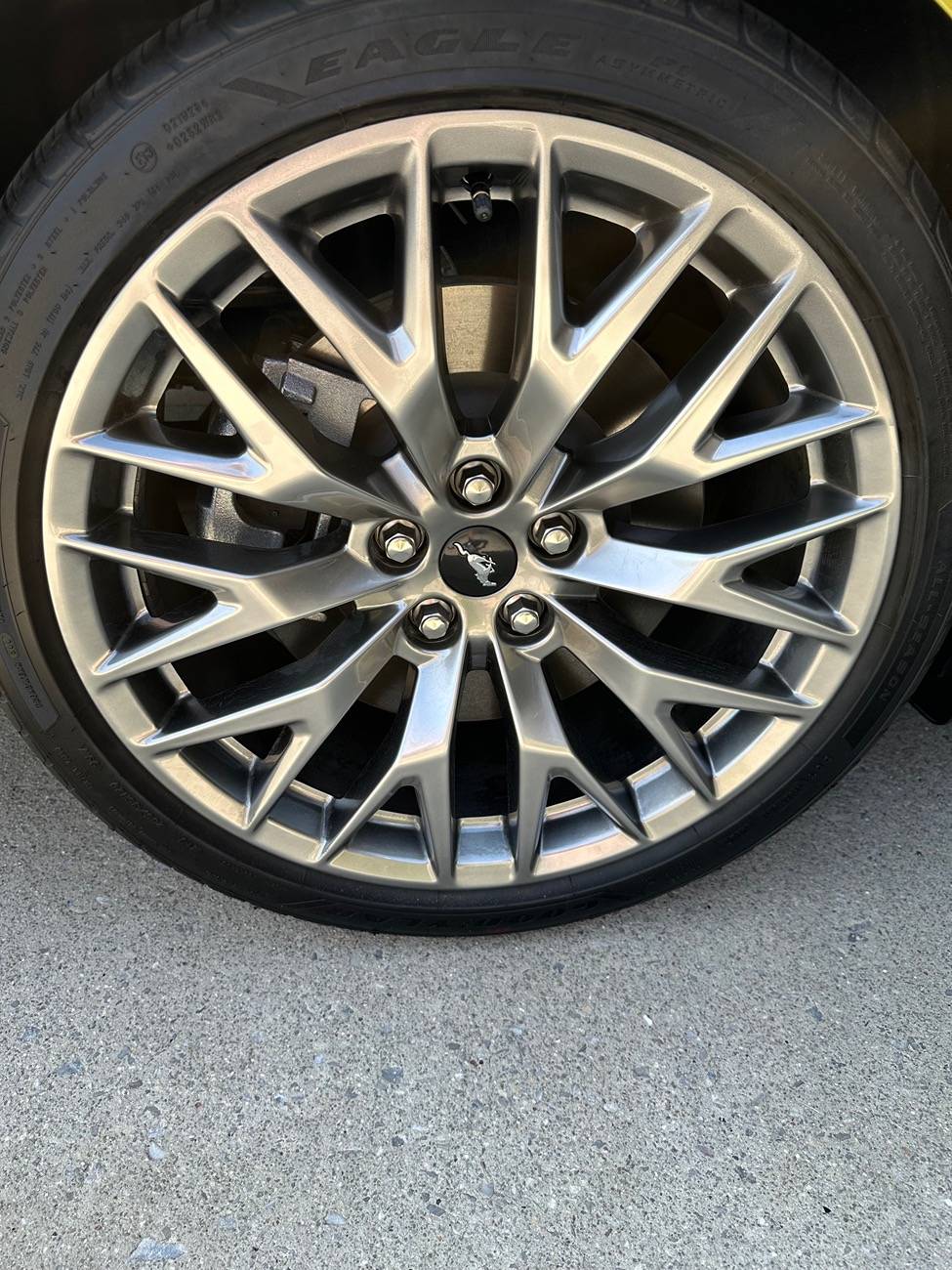 S650 Mustang Rim damage from curb IMG_2810