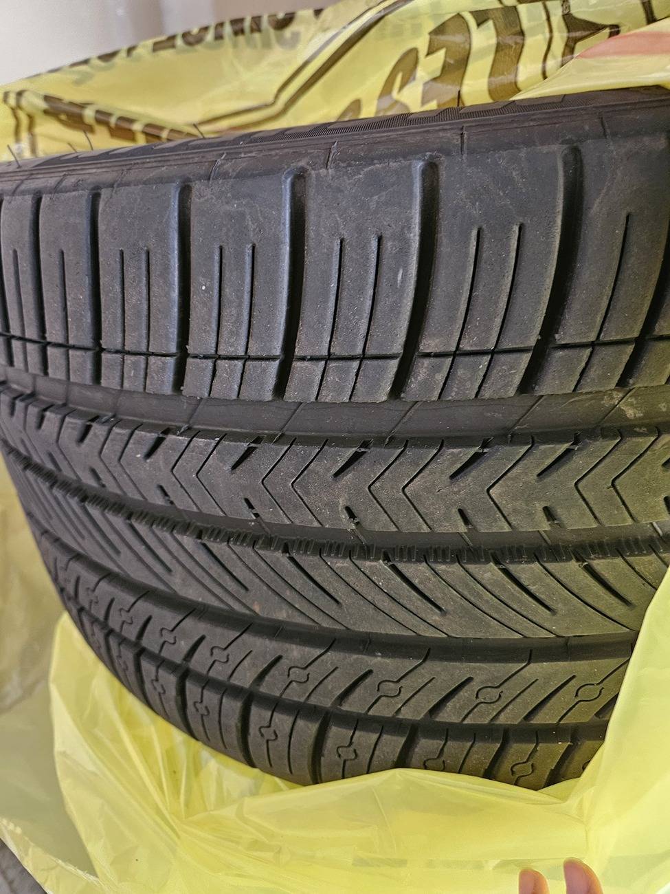 S650 Mustang 2024/25 DH/GT HP Michelin all seasons for sale | 285/35R19 for the fronts and rears and 325/30R19 | $1000 IMG-20250722-WA0009
