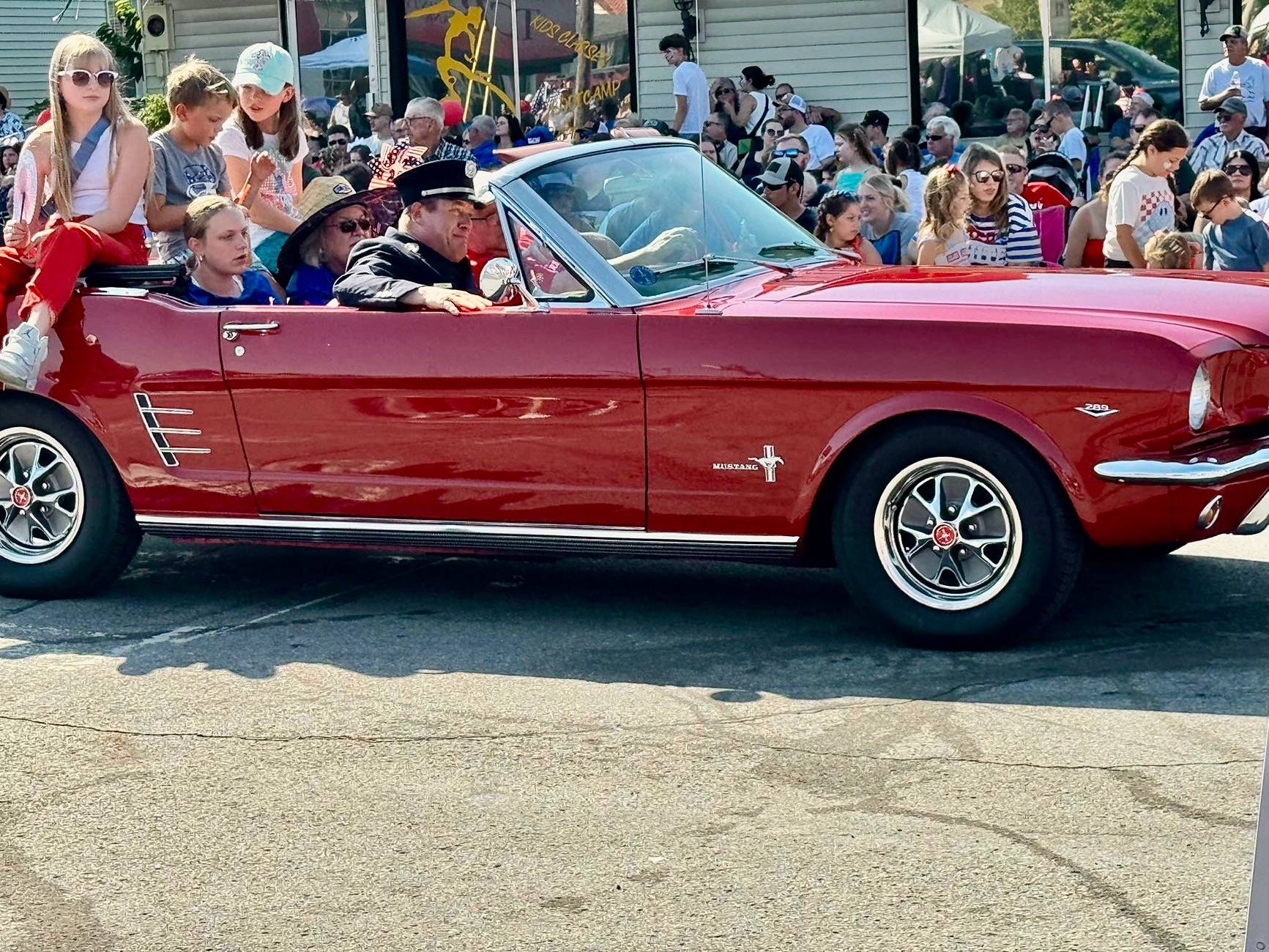 S650 Mustang Convertible for parade IMG_9342