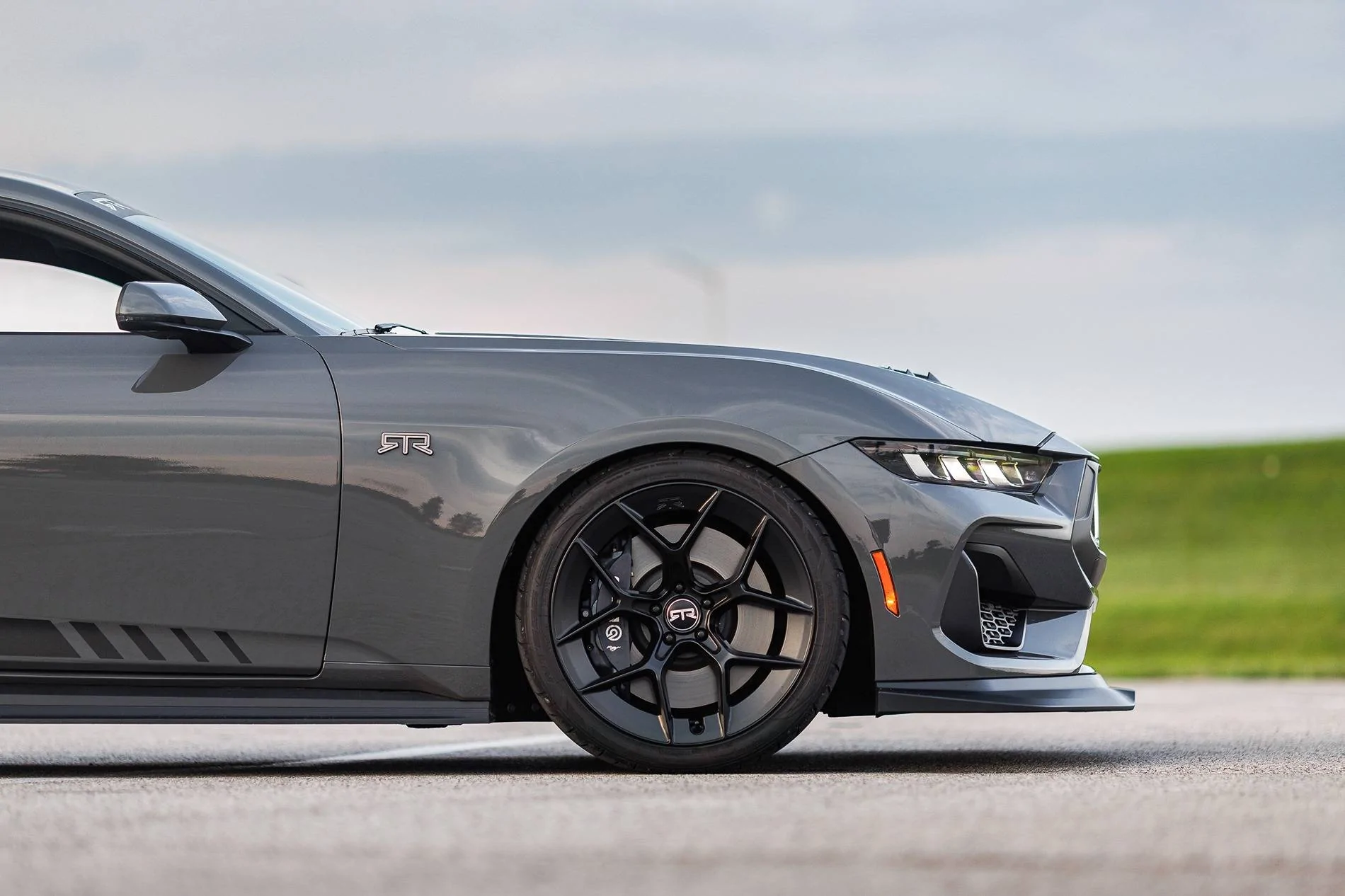 S650 Mustang Check out this Leadfoot Gray 2025 Mustang RTR Spec 2 BH_FDSTL_FINALS-137