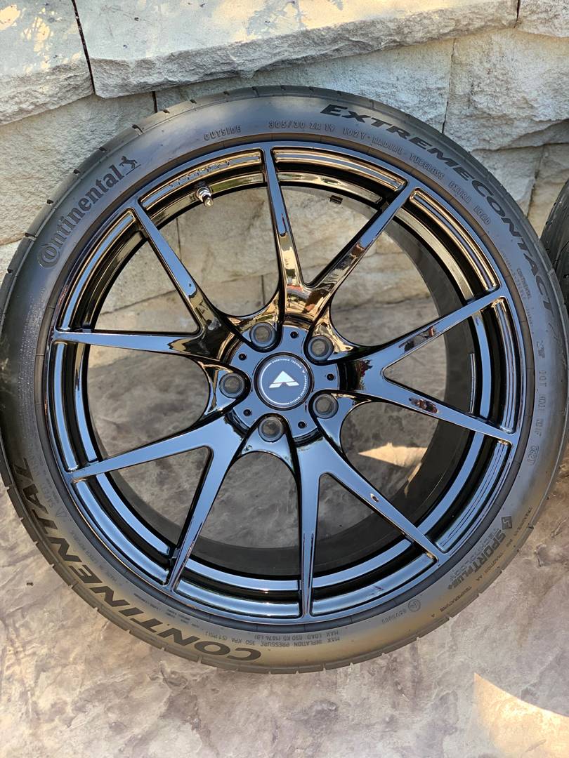 S650 Mustang 19x11 Vorsteiner VFN 501's with 305/30/19 Conti Extreme Contact tires, spacers, bolts IMG_6834