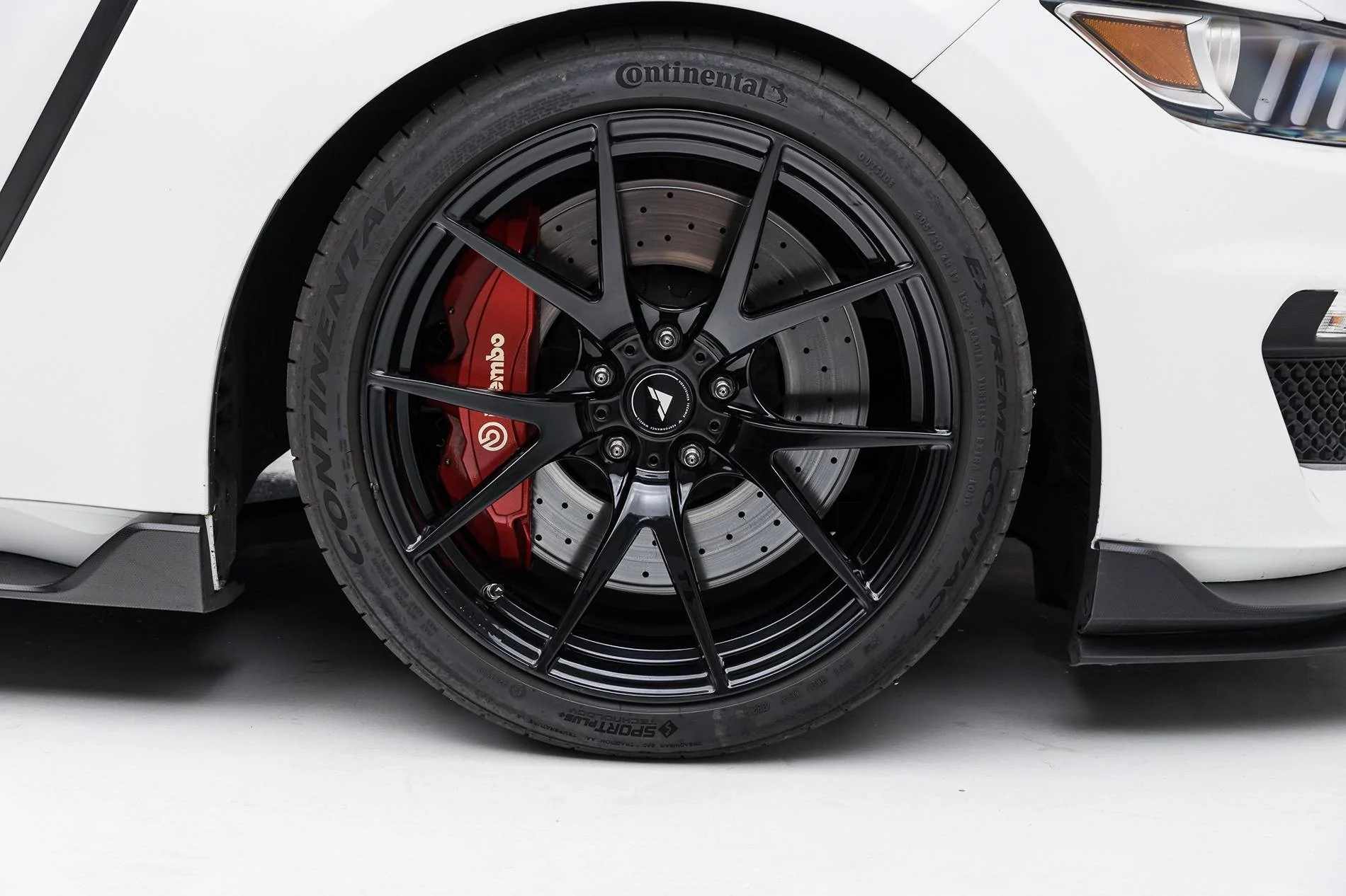 S650 Mustang 19x11 Vorsteiner VFN 501's with 305/30/19 Conti Extreme Contact tires, spacers, bolts 591A5593