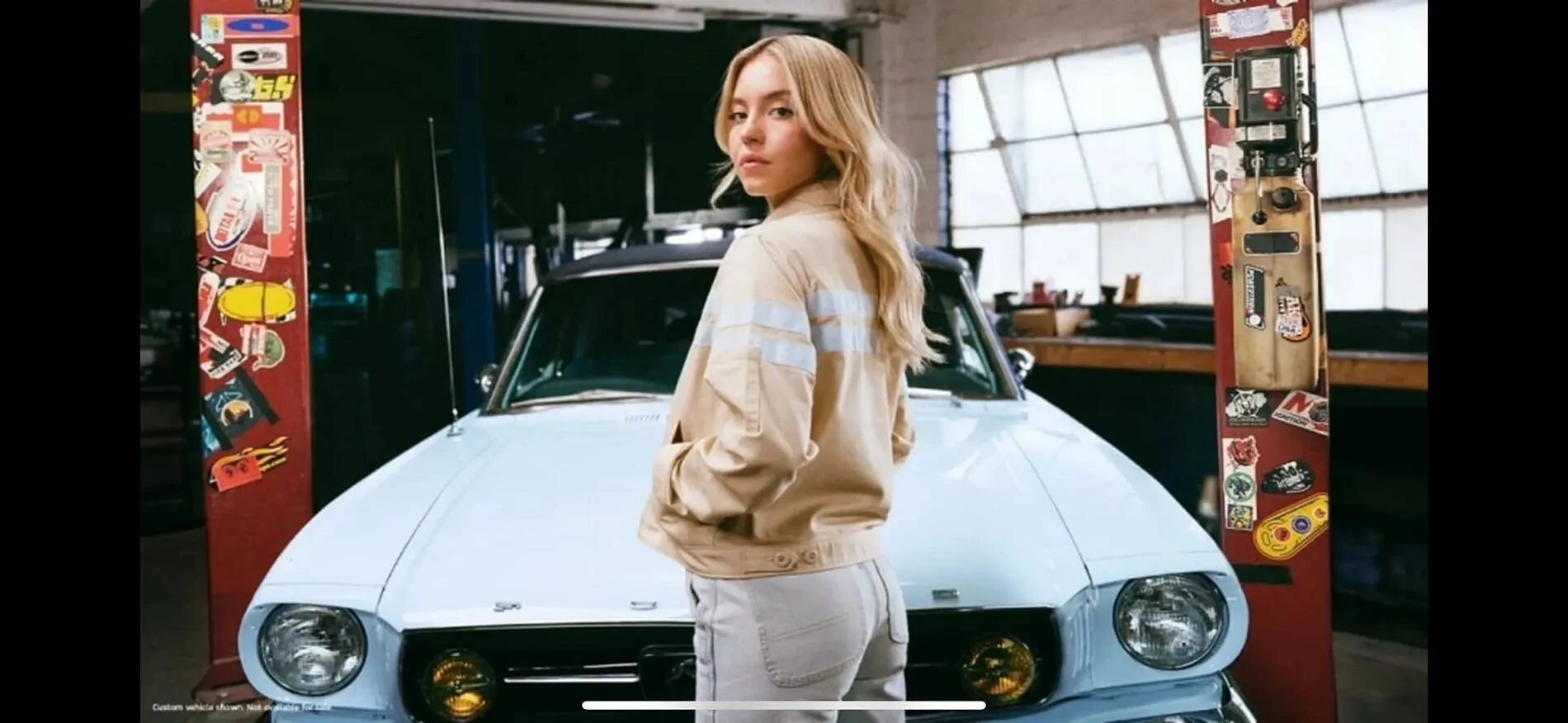 S650 Mustang Sydney Sweeney Driving a GT350 in new American Eagle ad IMG_8288