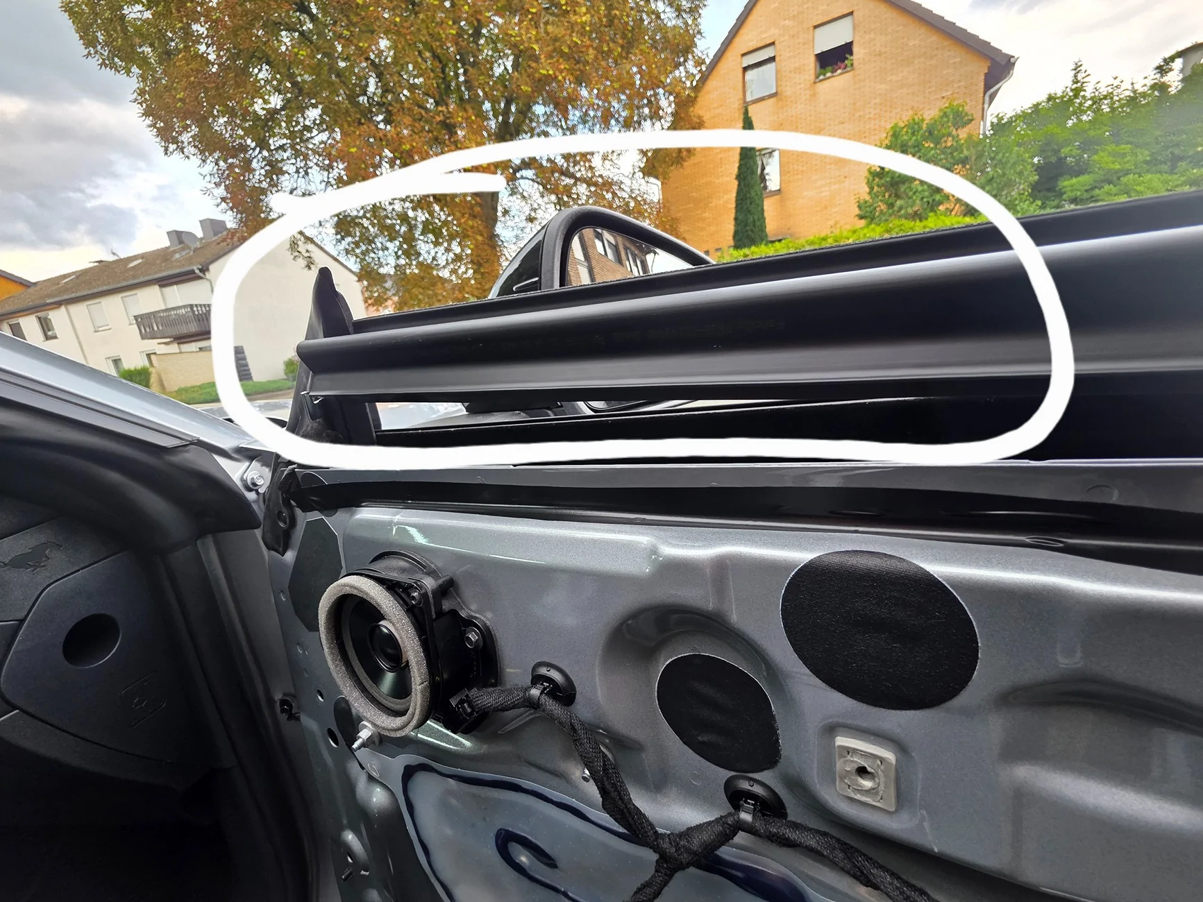S650 Mustang Door card rattle - FIXED 20250803_162200
