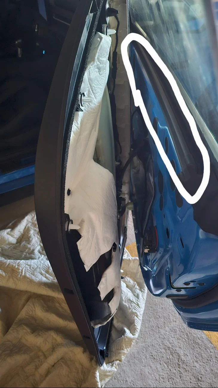 S650 Mustang Door card rattle - FIXED 20250328_125240