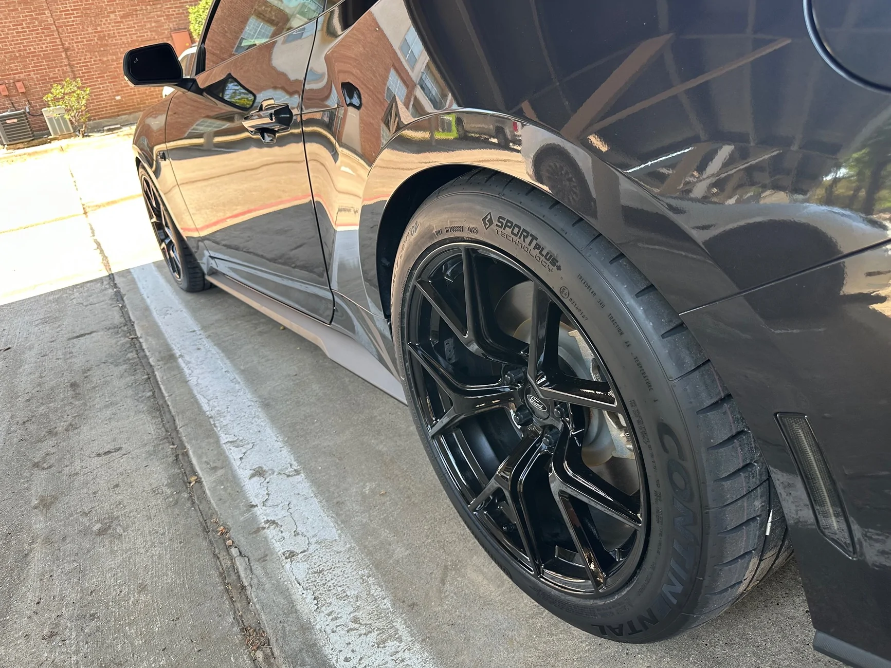 S650 Mustang Continental EC Sport 02 New Tire Size IMG_7264