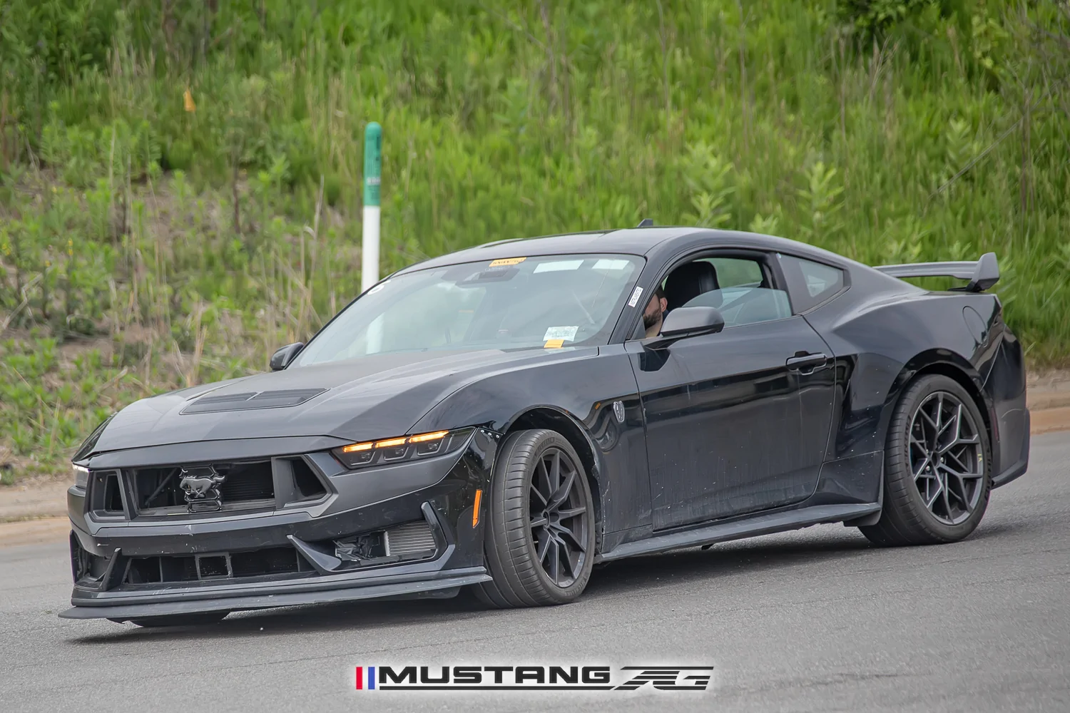 S650 Mustang Dark Horse Boss Mustang Prototype's Sounds + DCT Transmission (?) - New Video dark-horse-boss-mustang-spied-1