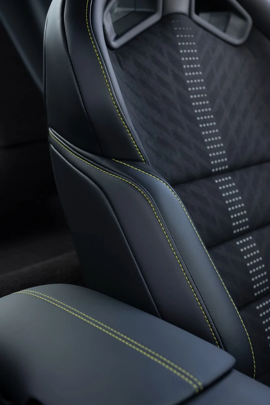 S650 Mustang Mustang GTD Liquid Carbon Trim Revealed _R7A1350-1_V1_3715