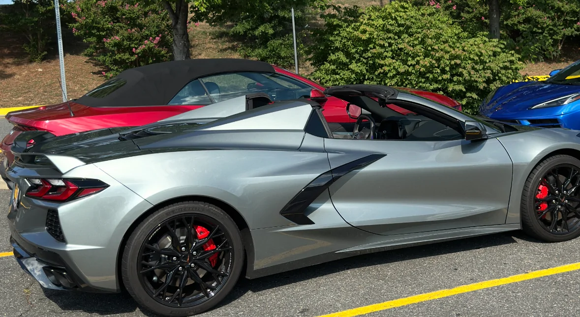 S650 Mustang Anyone owned a Stingray C8 & Thoughts on it? IMG_4637