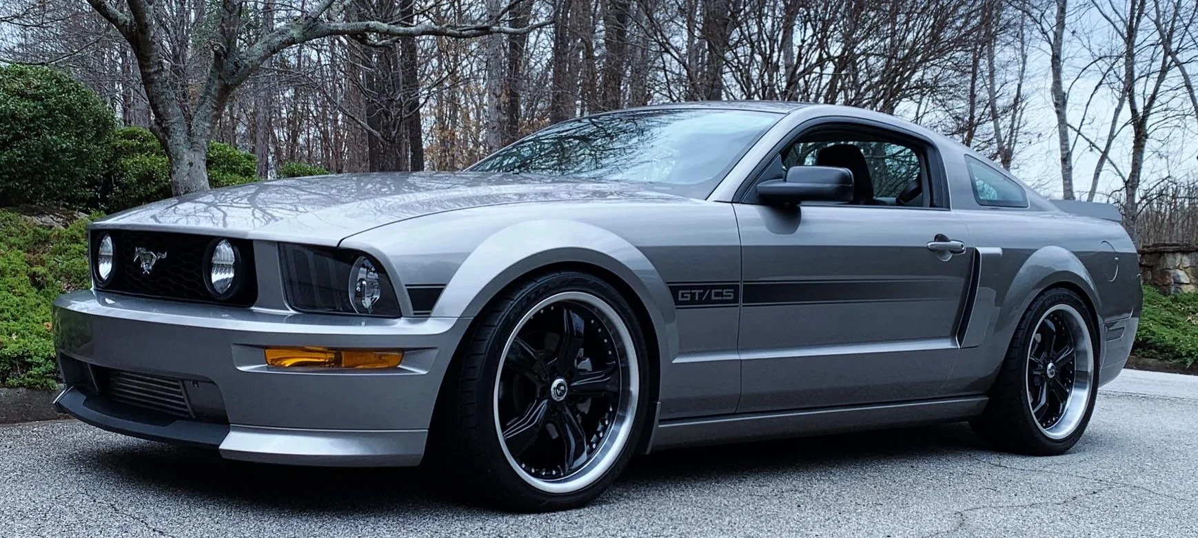 S650 Mustang Aston Martin Vanquish S197 Alloy Grey