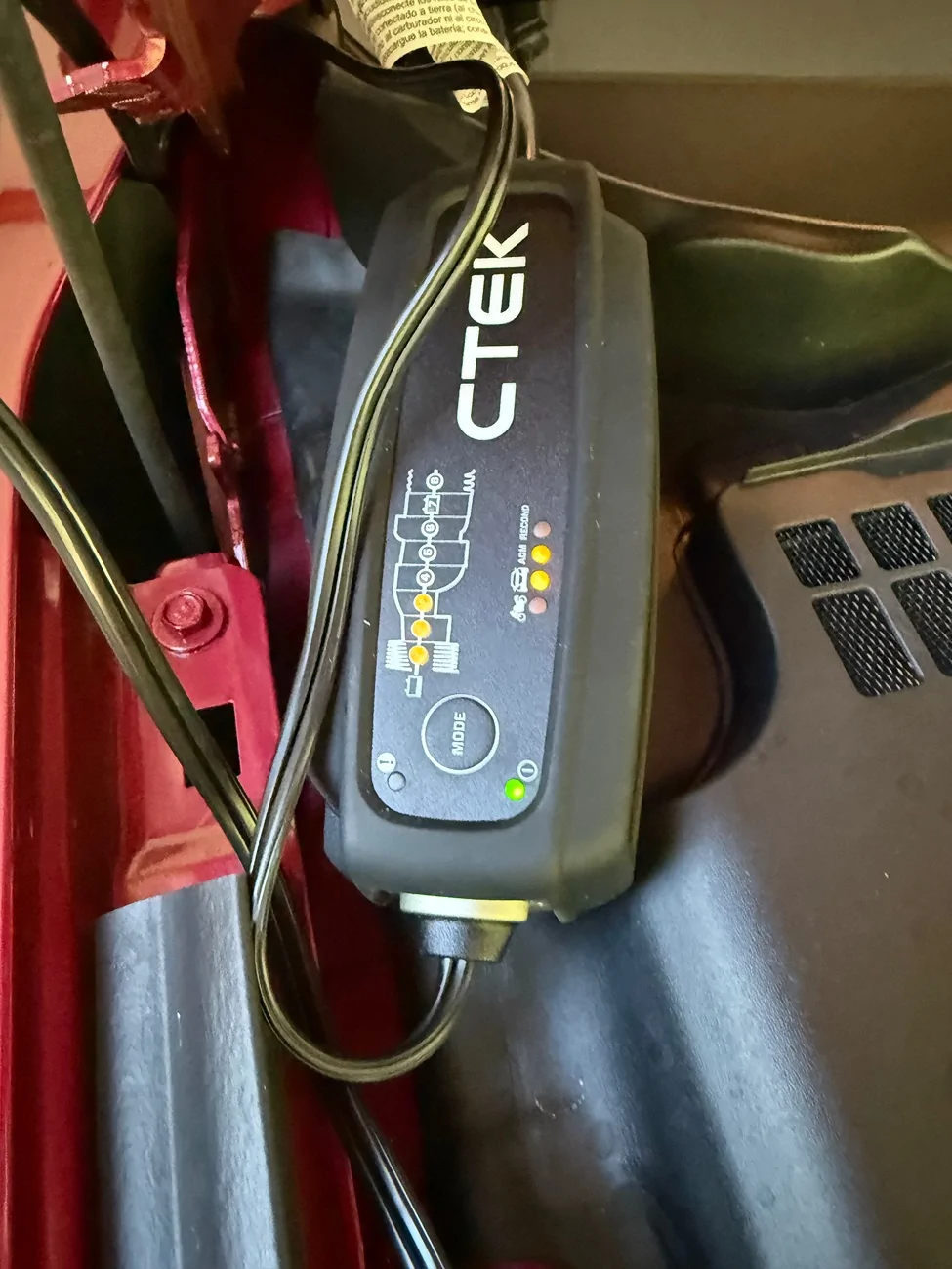 S650 Mustang Connecting CTEK/Battery Tender IMG_1005