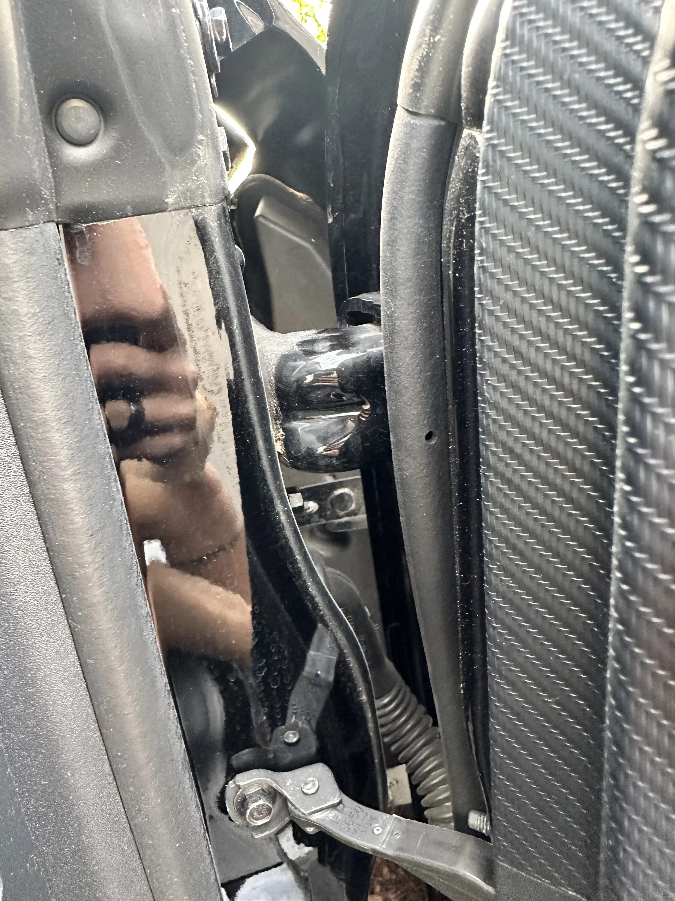S650 Mustang Question about dirt gathering between car frame IMG_8021