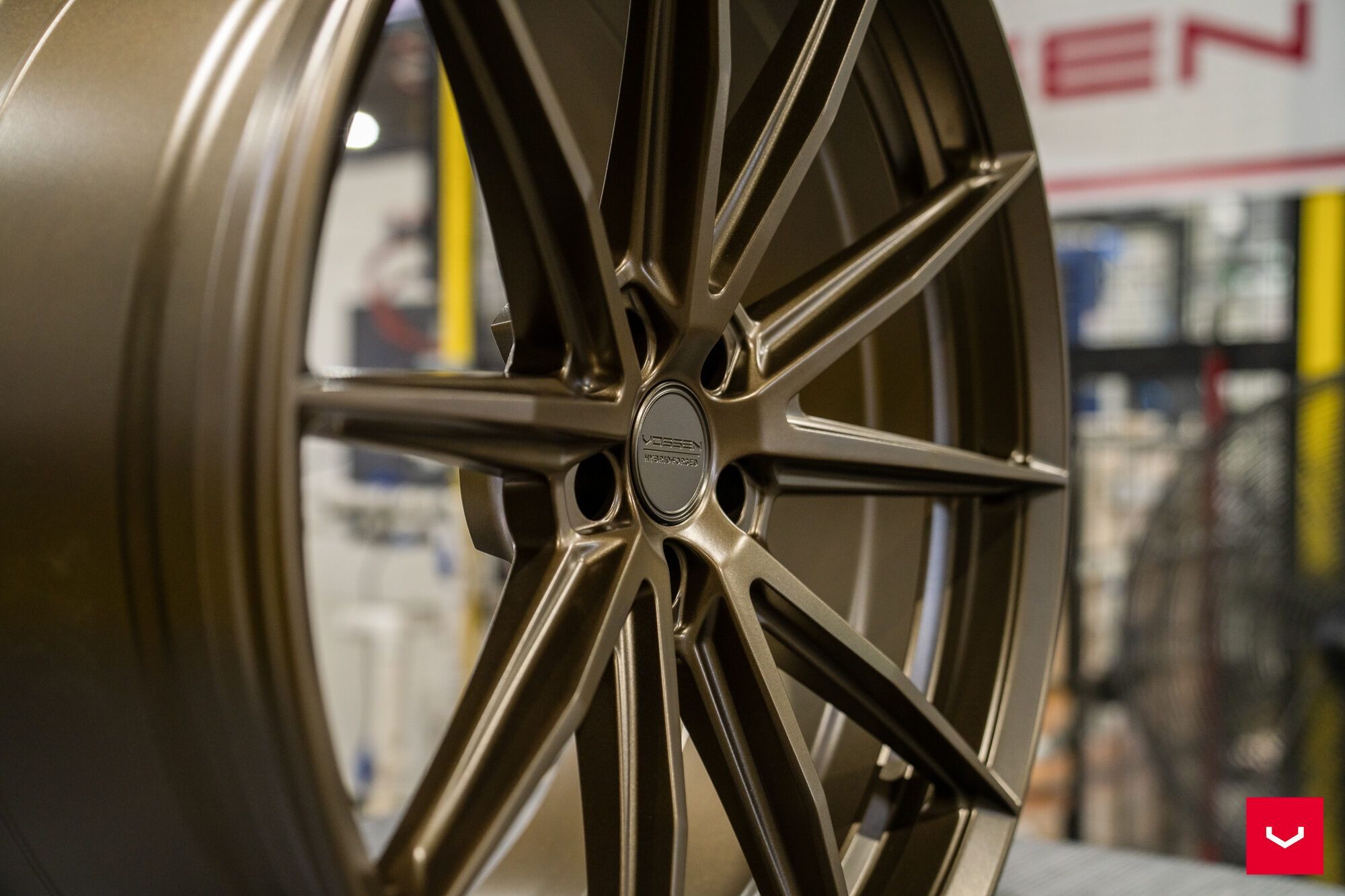 S650 Mustang New Vossen HFX2 Hybrid Forged in 19" 20" 2000x1333_11d0e0b2f33120a6d3f1ba4116b6fffbbf83f472