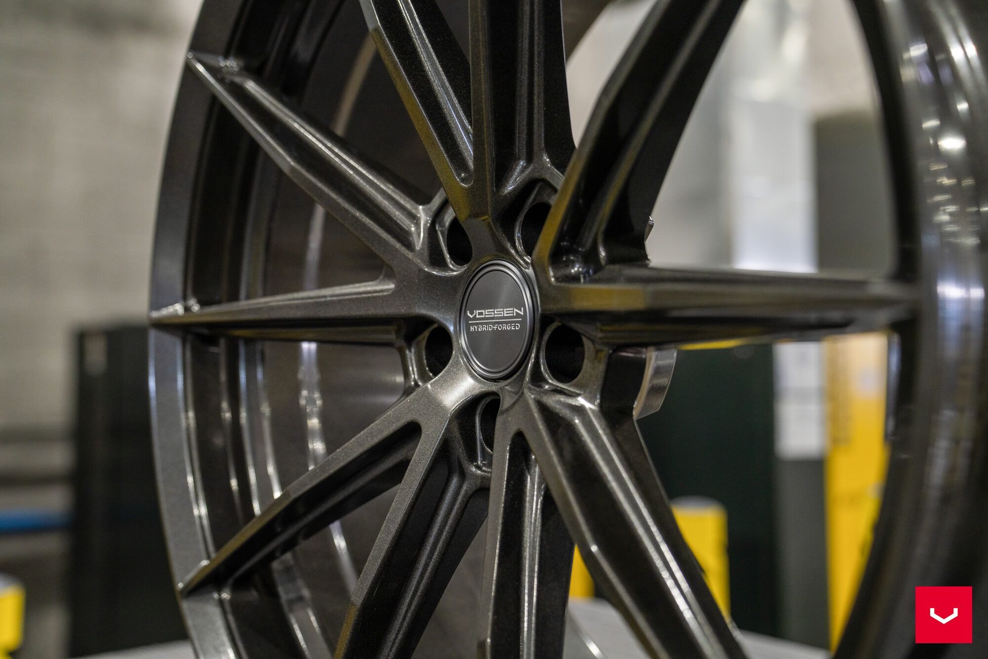 S650 Mustang New Vossen HFX2 Hybrid Forged in 19" 20" 2000x1333_00841ba118e71527b091316acf4cd2639c6f47b5