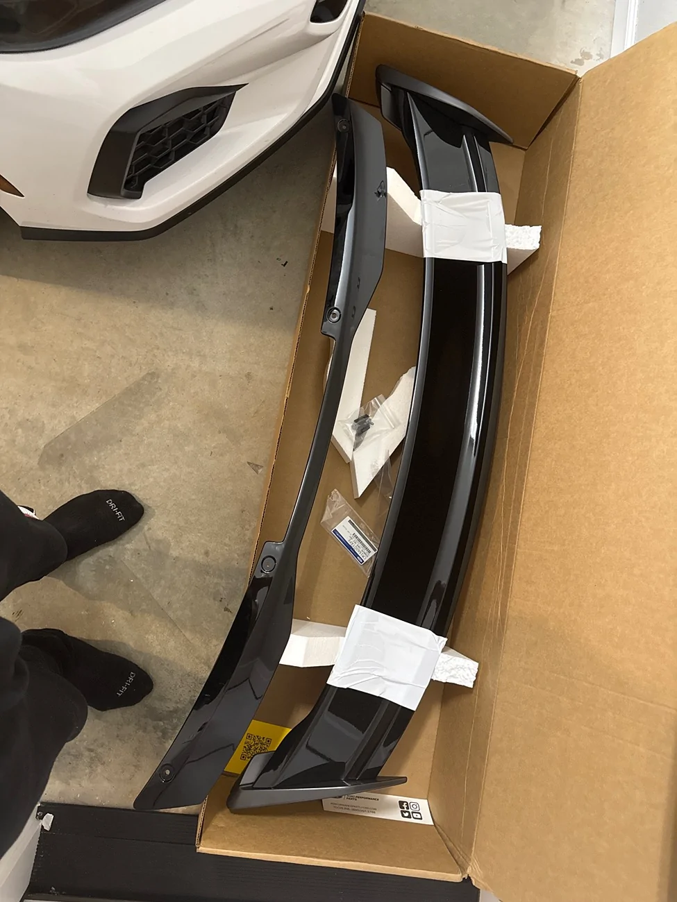 S650 Mustang Need help with removing 3m tape imag