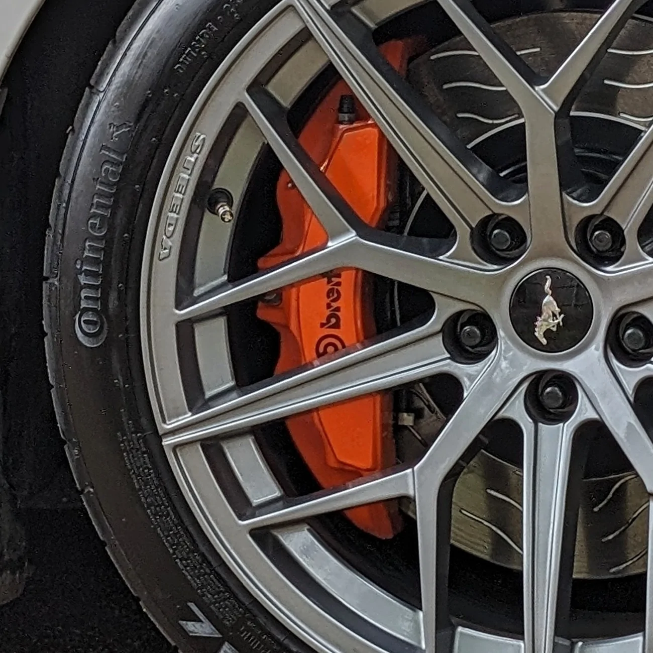 S650 Mustang Has anyone replaced the 4 piston front brakes with 6 piston? 1000015349