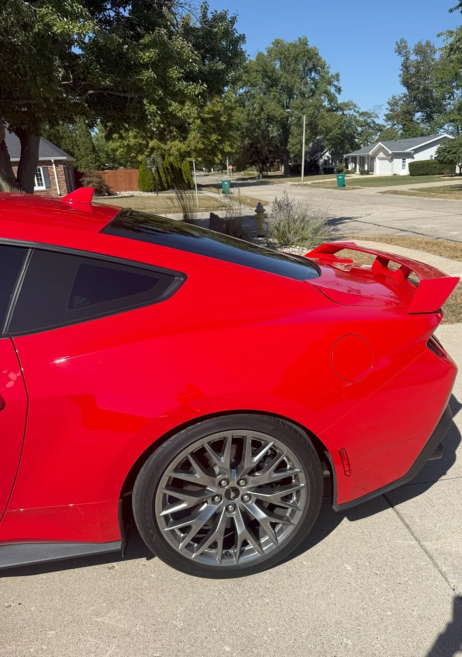 S650 Mustang Show me your spoiler! Mustang 9-27 3