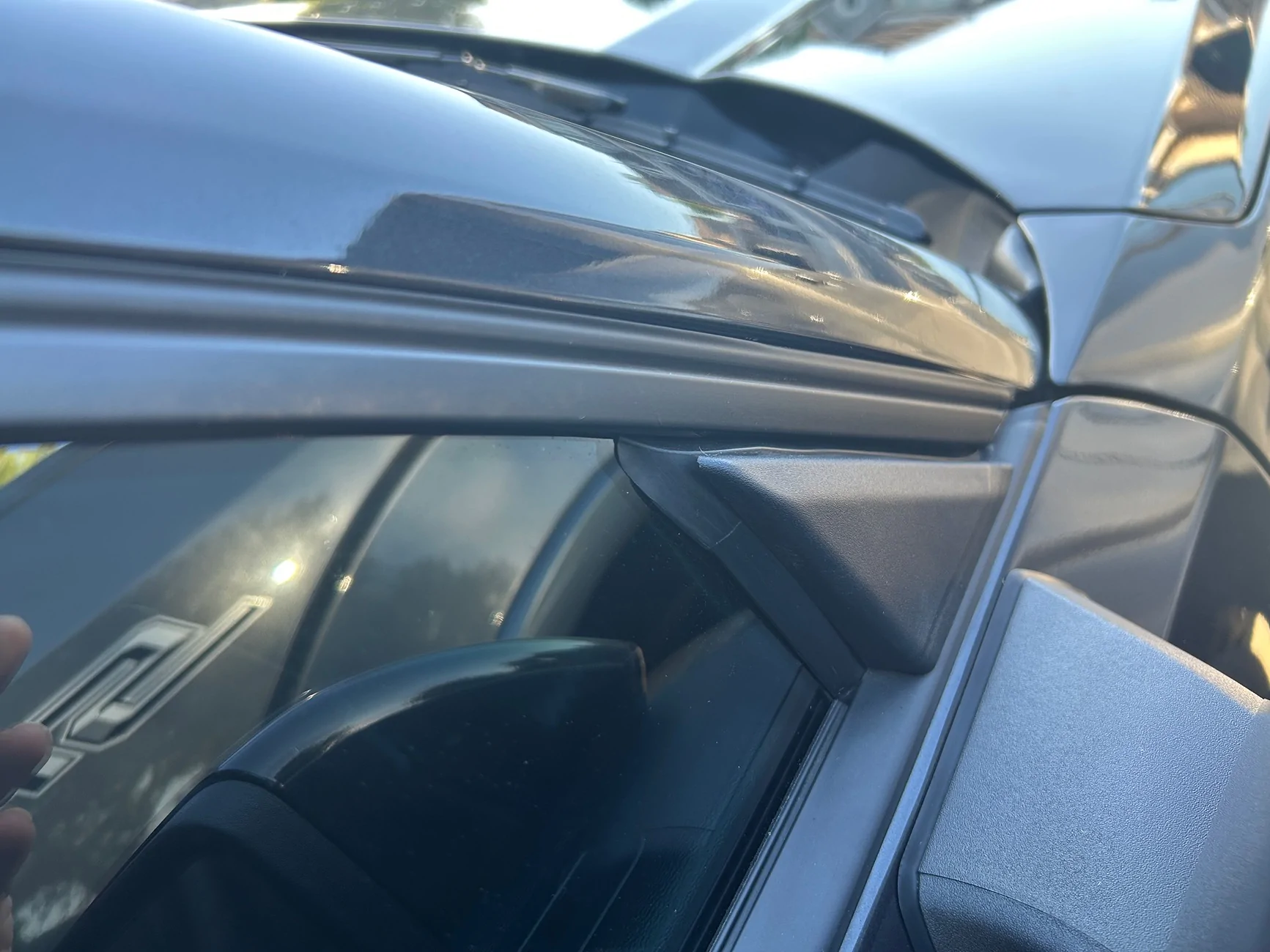 S650 Mustang Window Trim Issue IMG_3857
