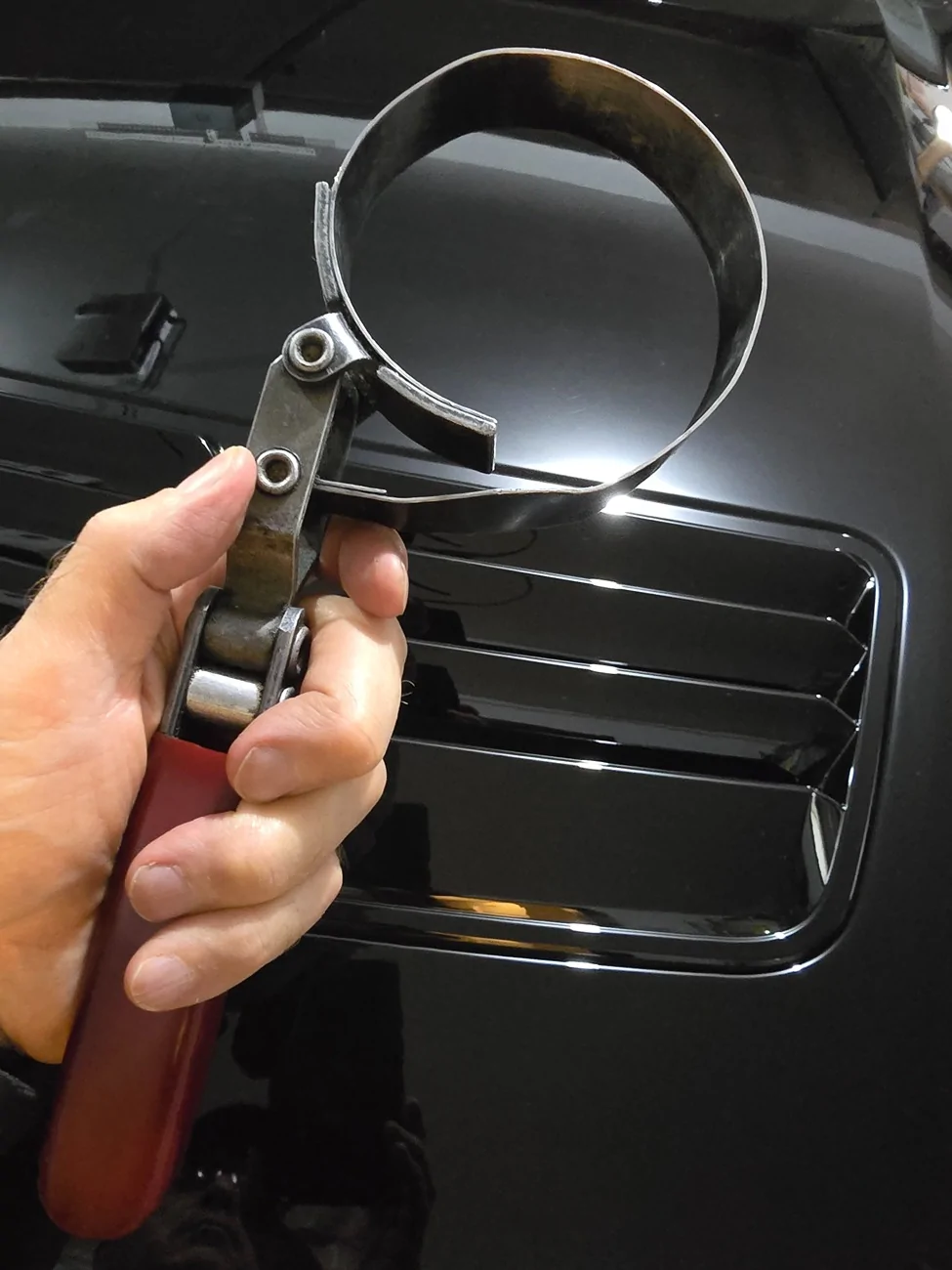 S650 Mustang DIY: First Oil Change w/ Ramps 1000004055