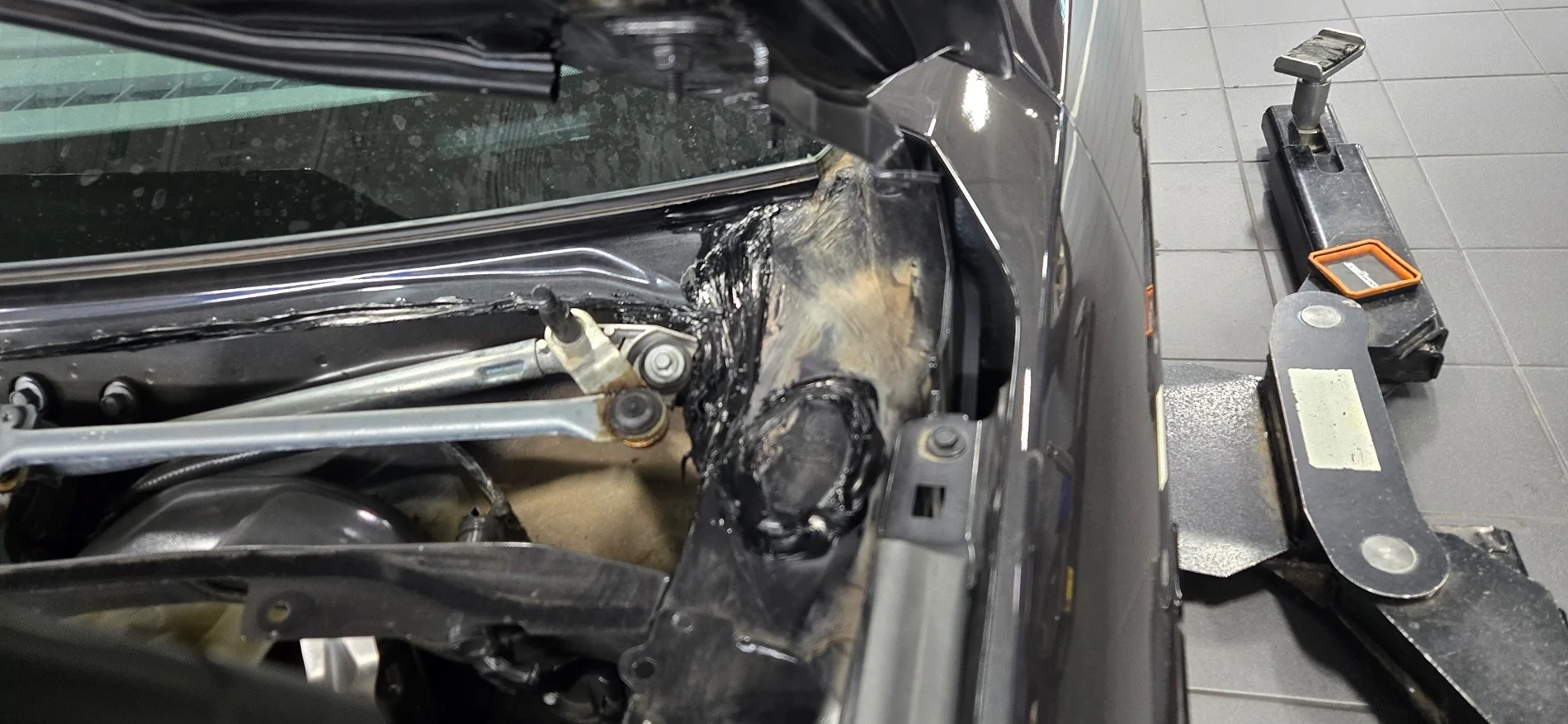 S650 Mustang 25C43 Water Intrusion Recall IMG_7555